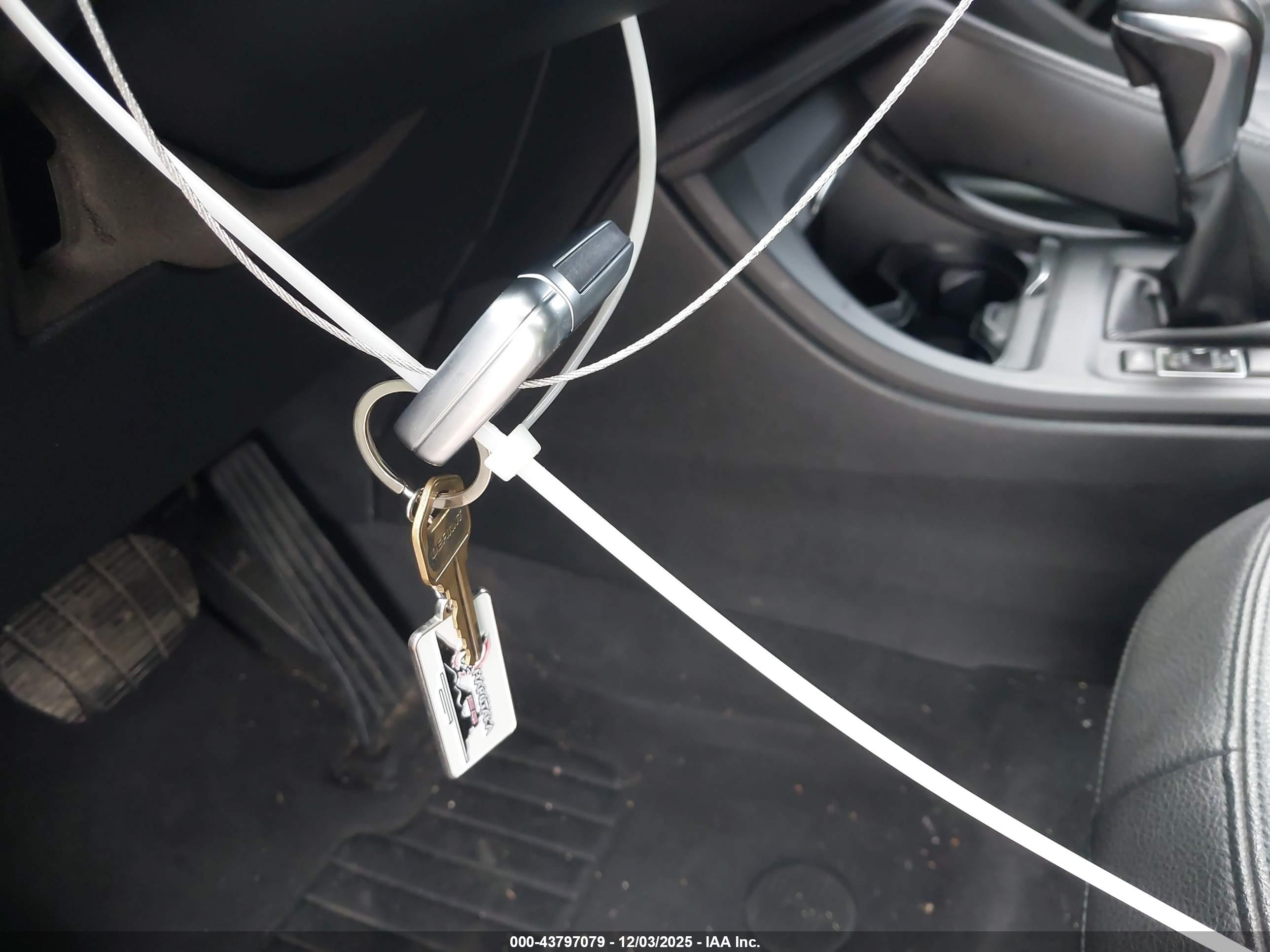 BMW X1 image 11