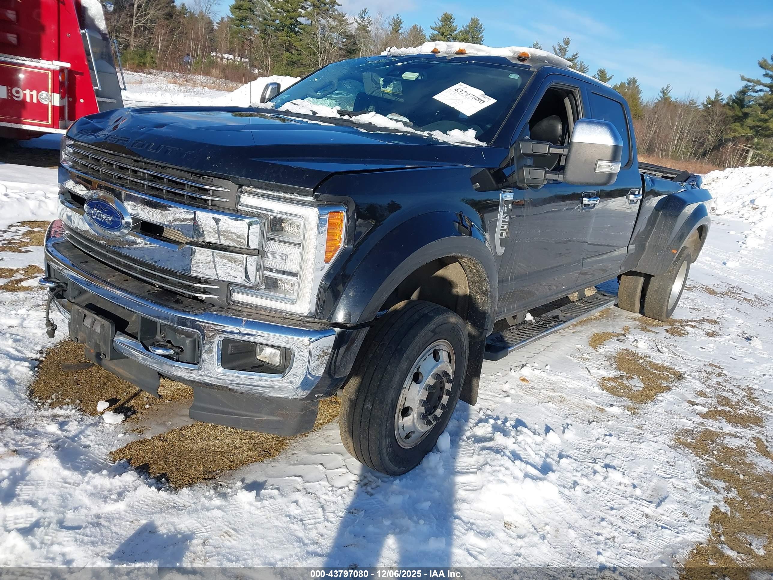 FORD F-450 image 2