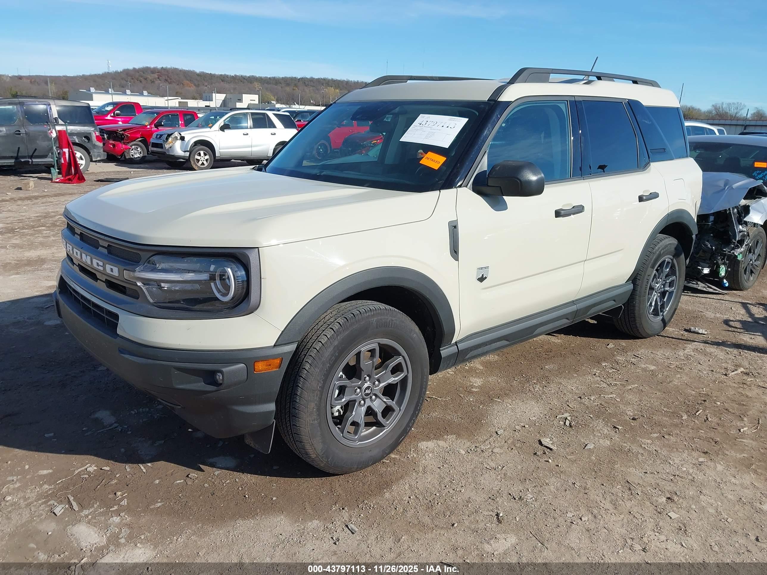 FORD BRONCO image 2