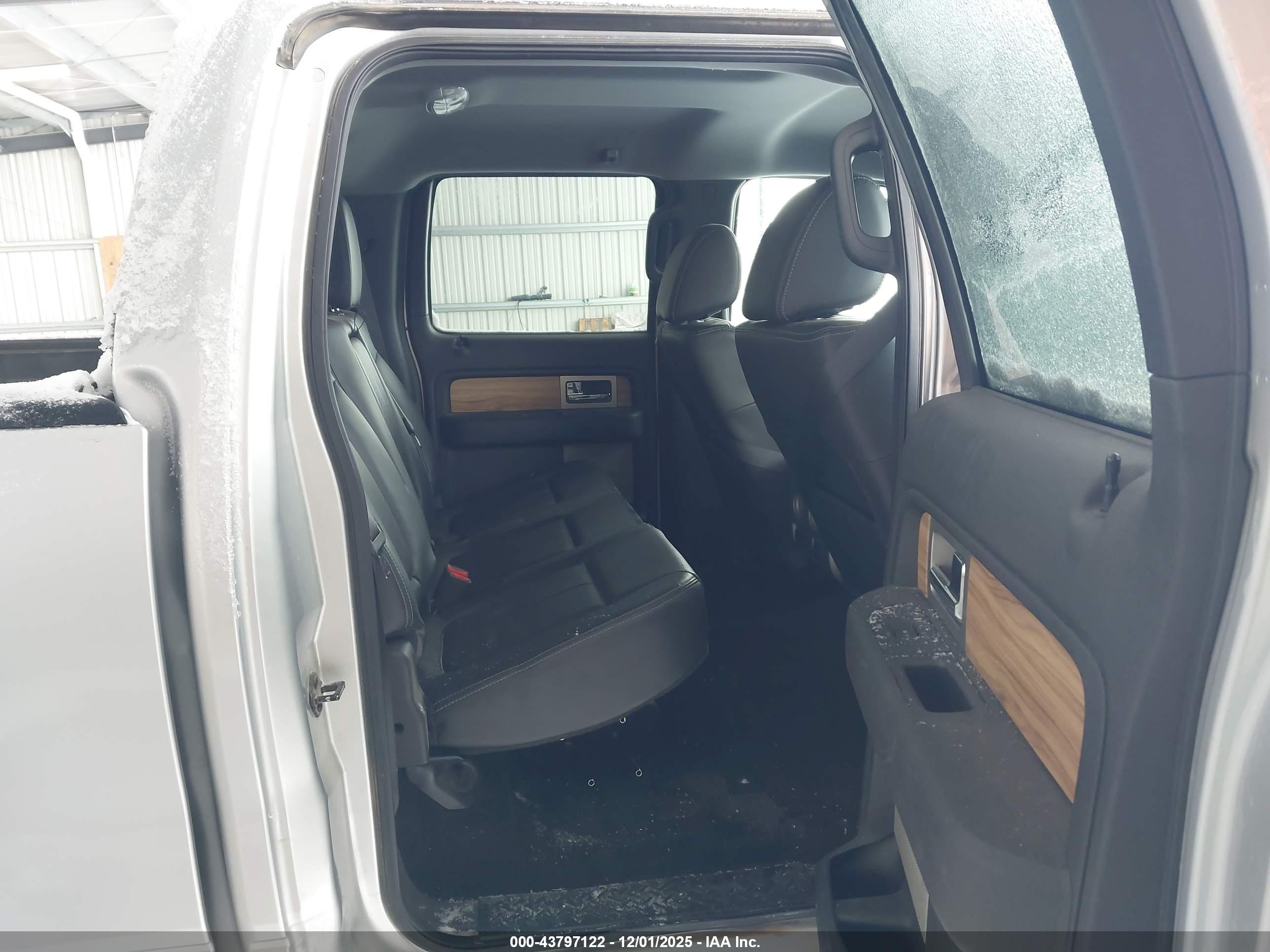 FORD F-150 image 8
