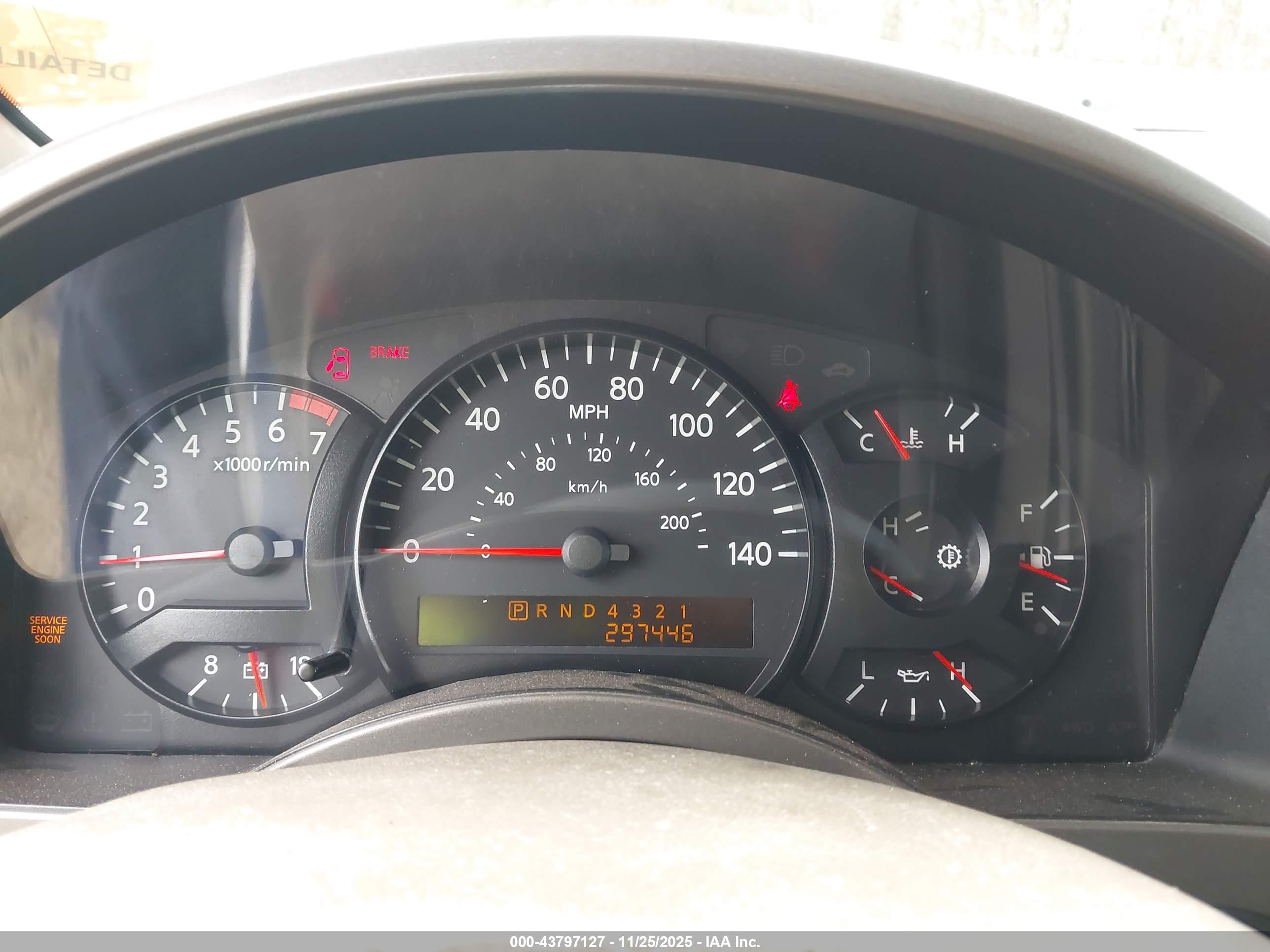 NISSAN PATHFINDER image 7
