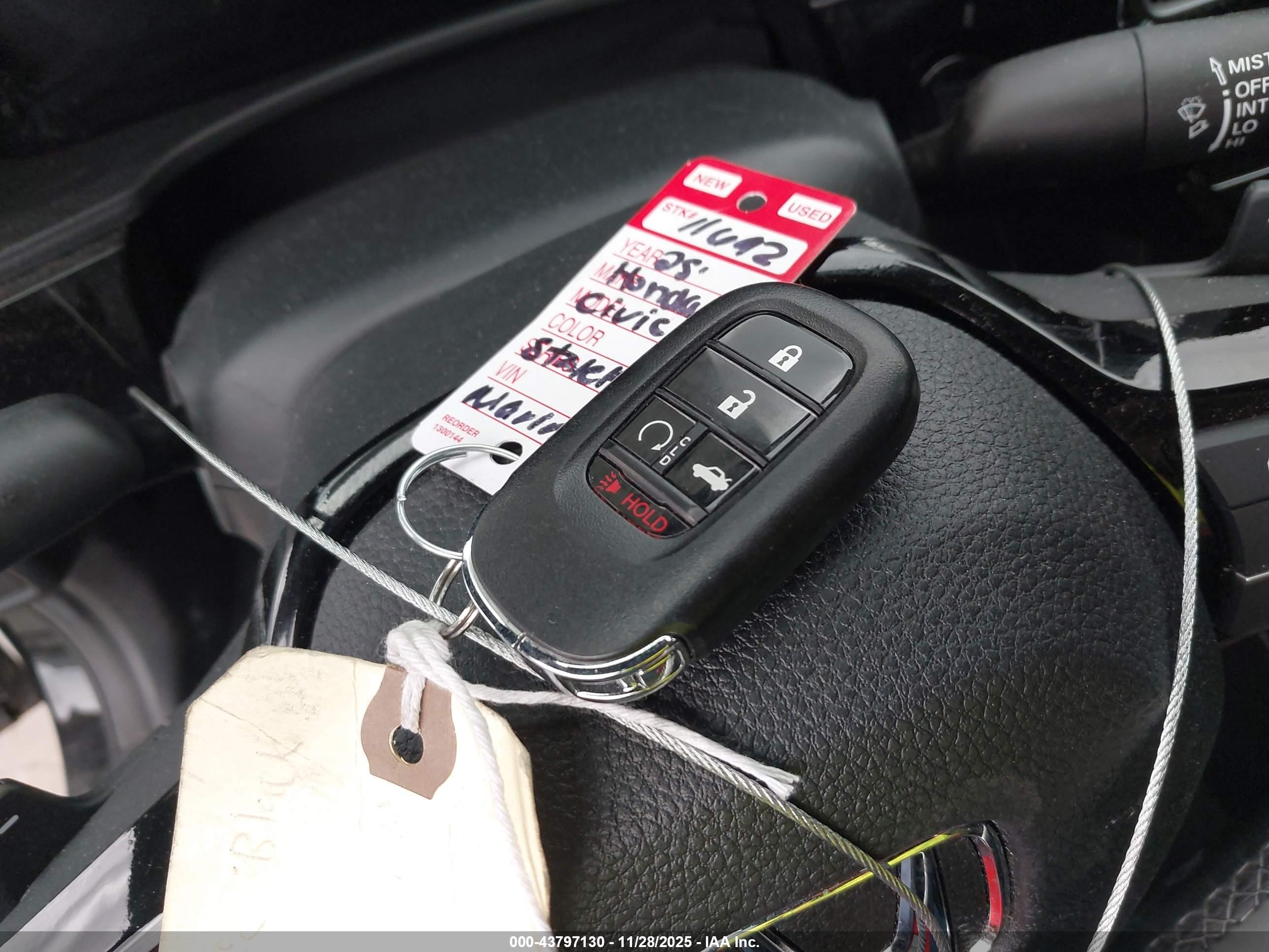 HONDA CIVIC image 11