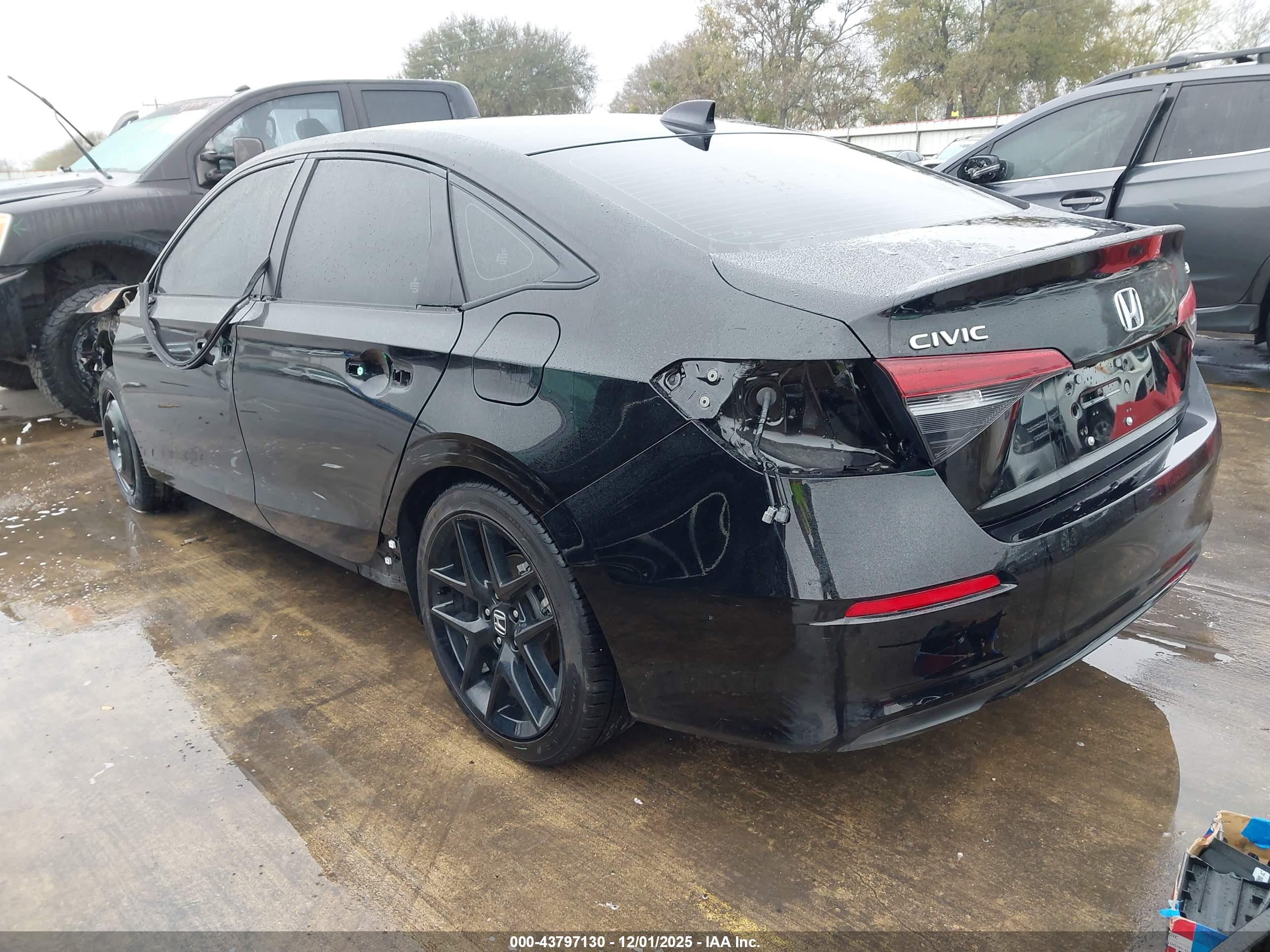 HONDA CIVIC image 3