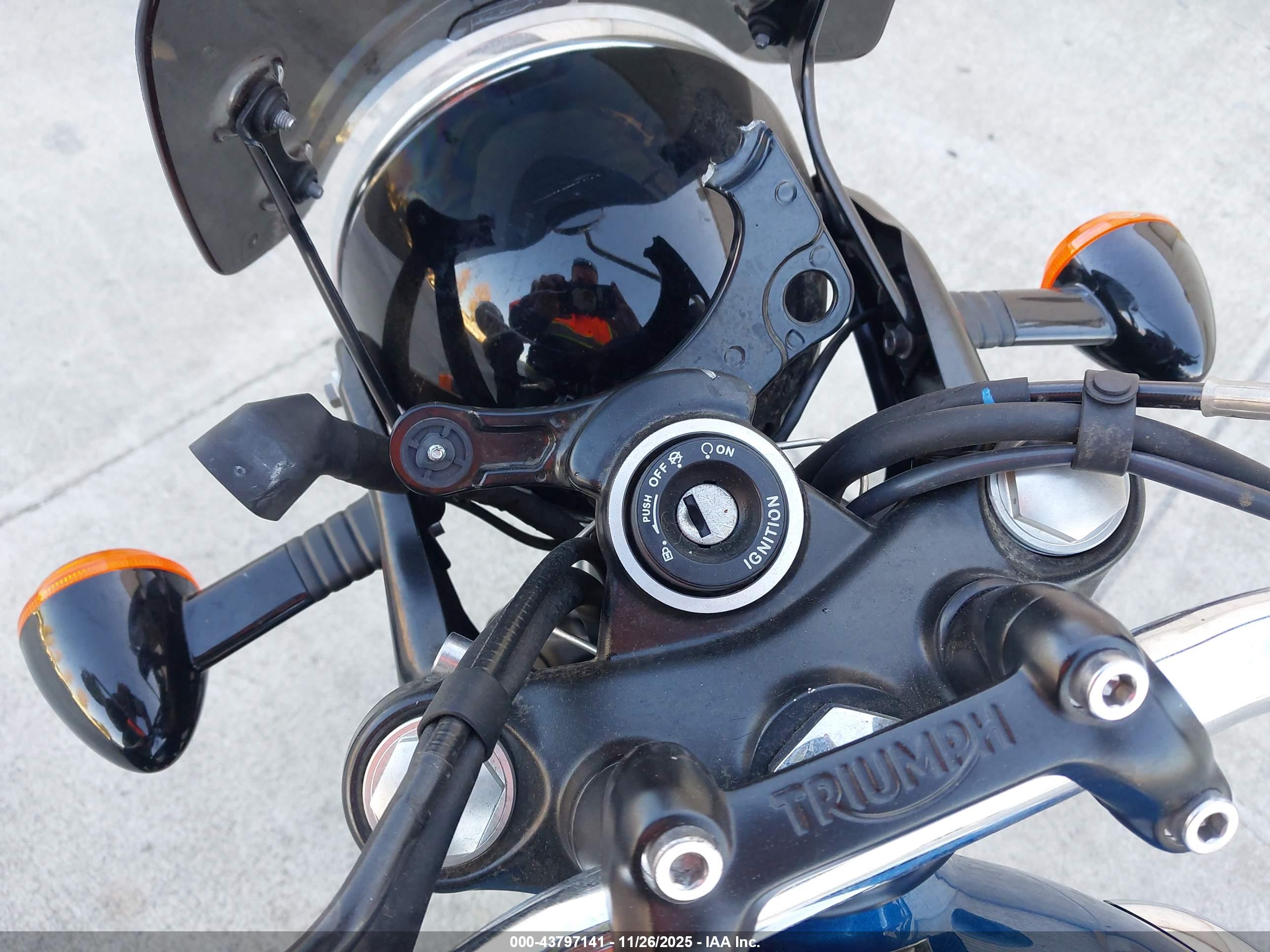TRIUMPH MOTORCYCLE image 7