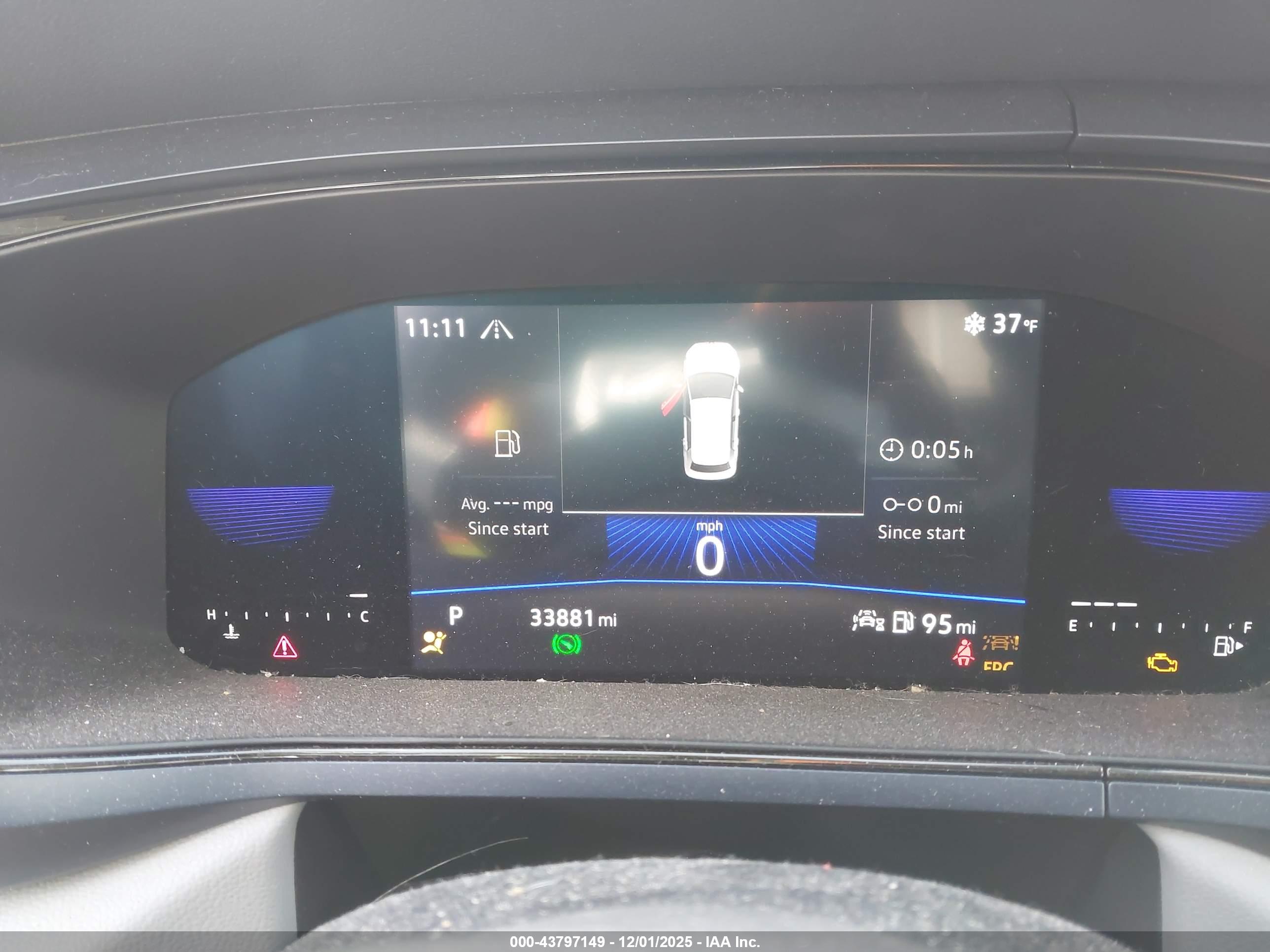 VOLKSWAGEN TAOS image 7
