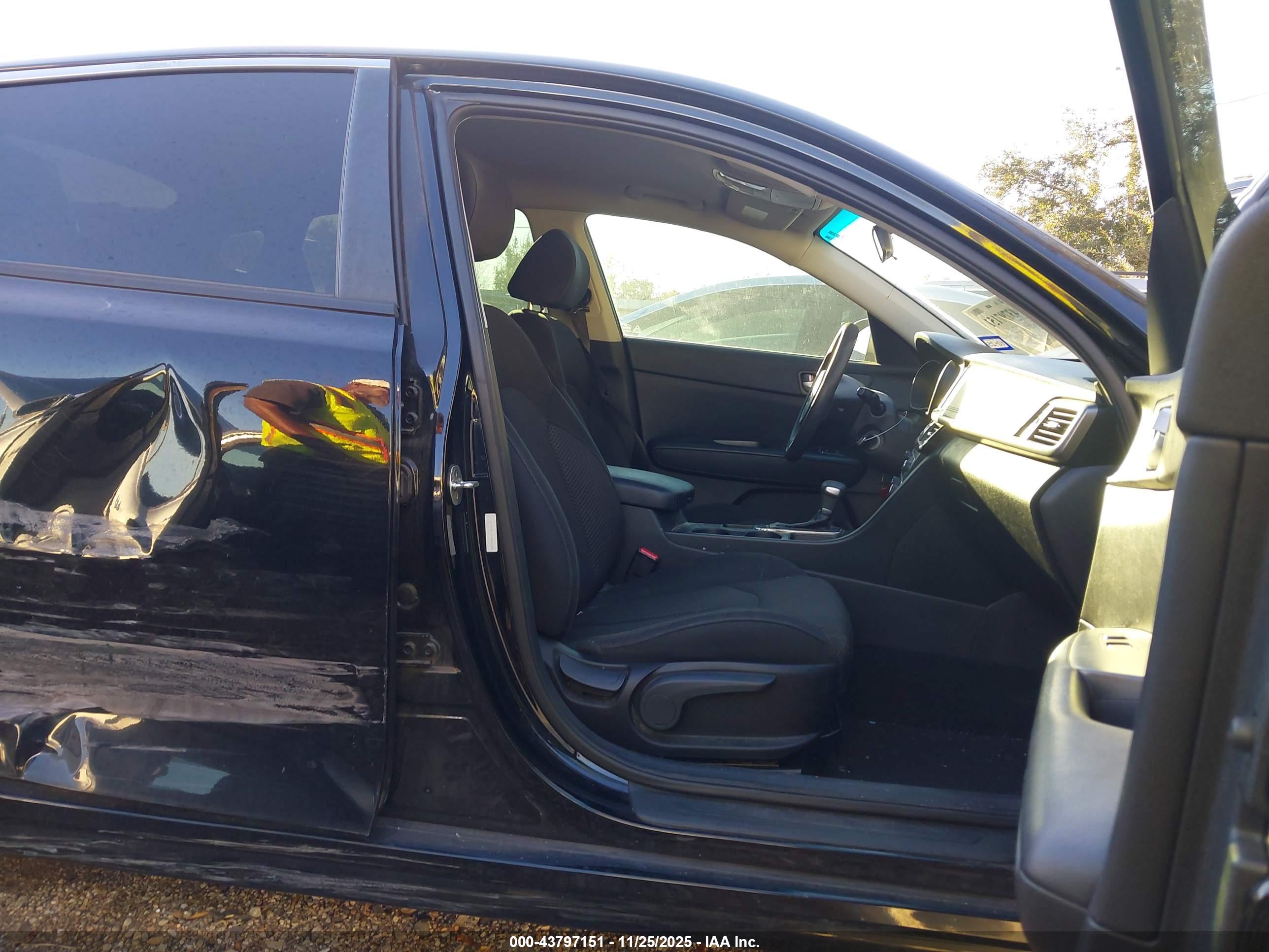 KIA OPTIMA image 5