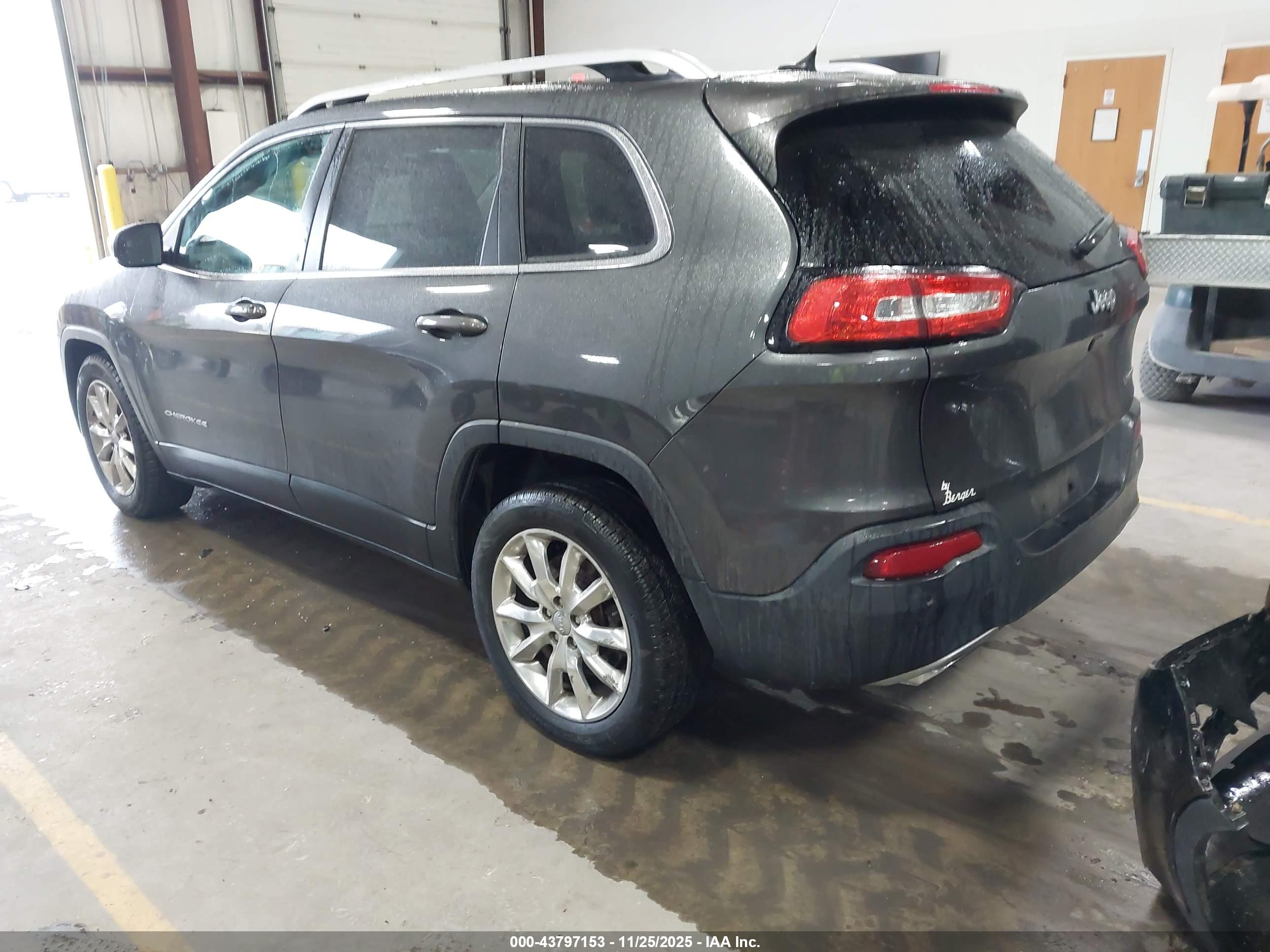 JEEP CHEROKEE image 3