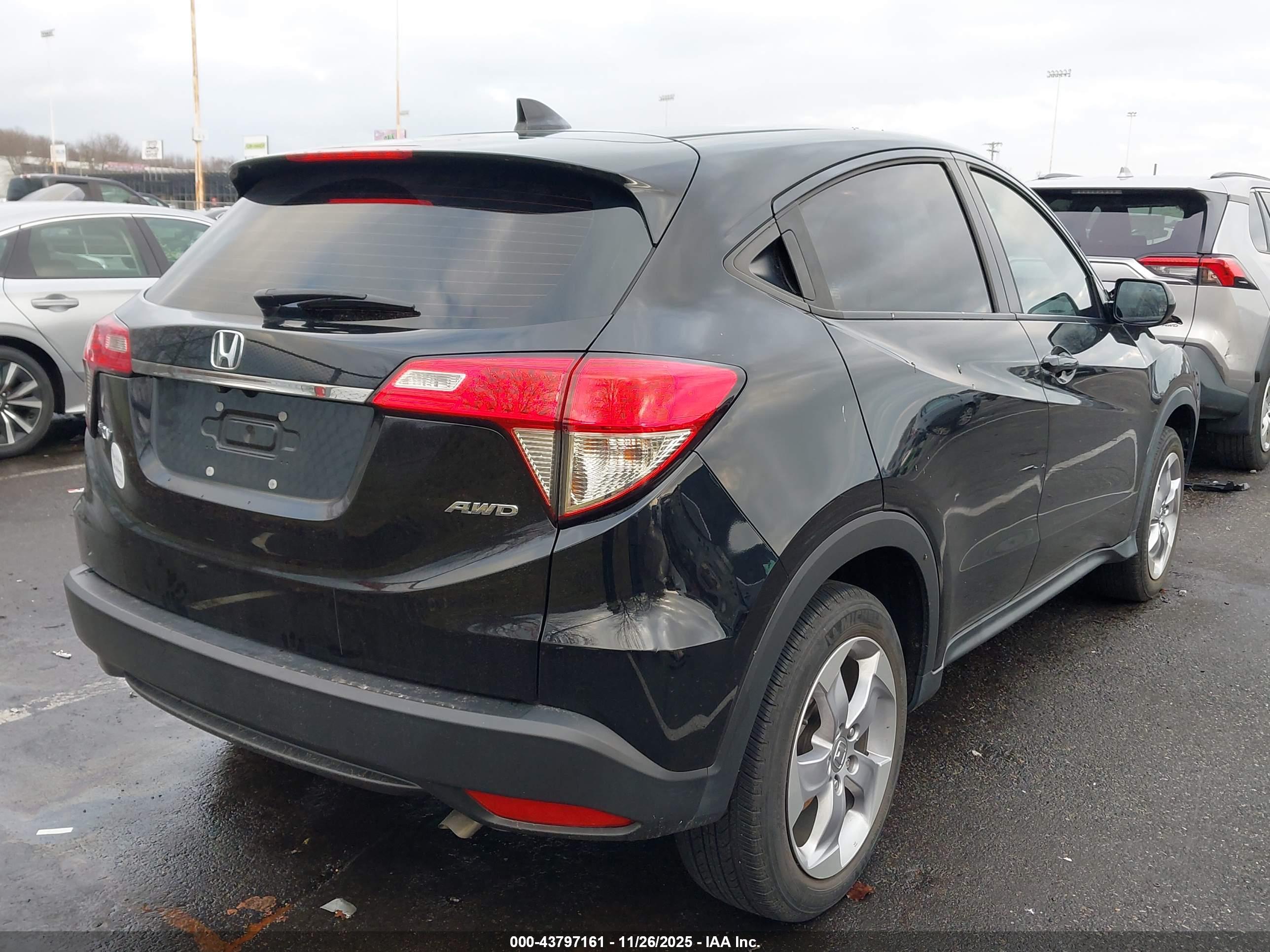 HONDA HR-V image 4