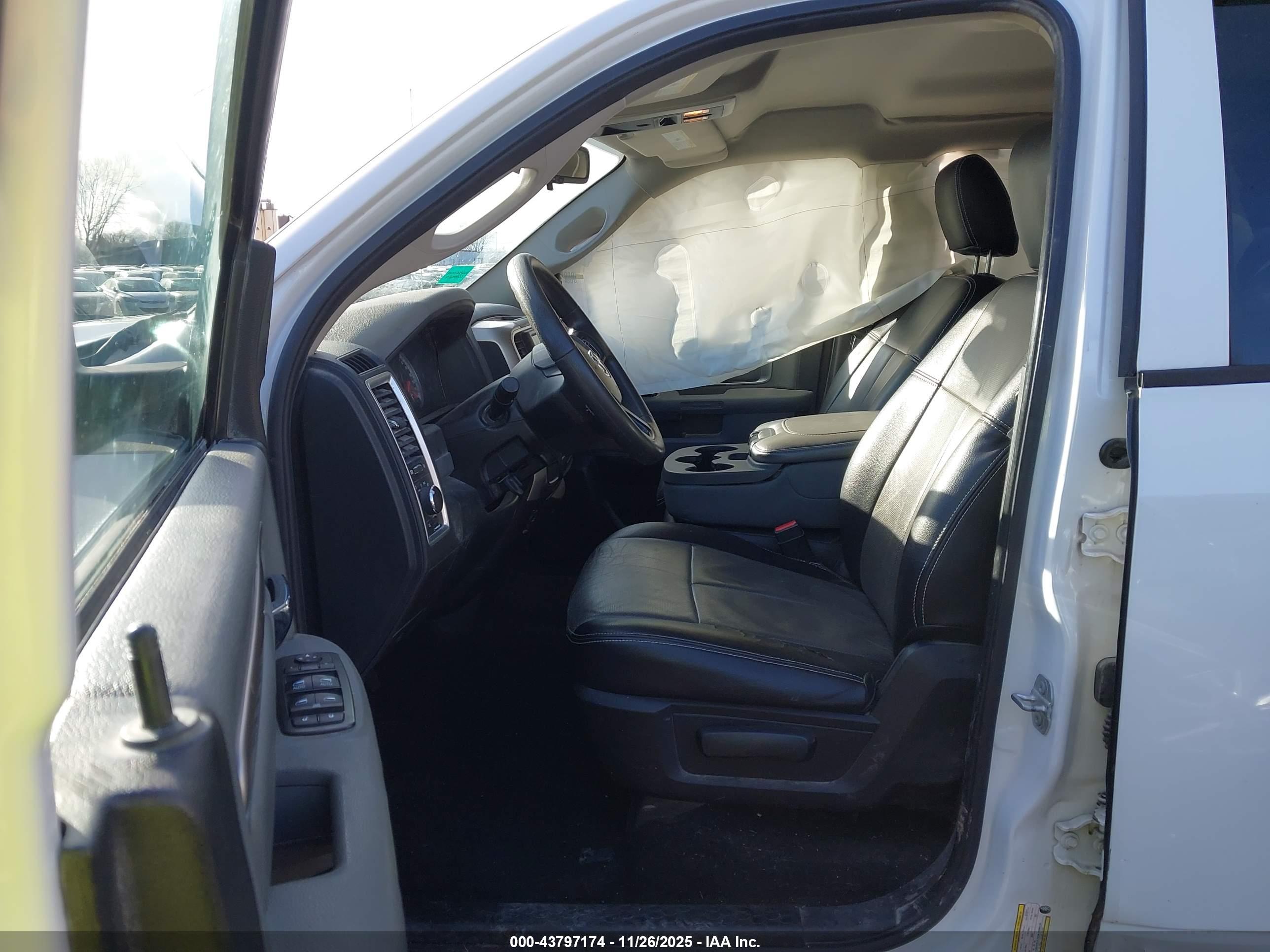 RAM 1500 image 5