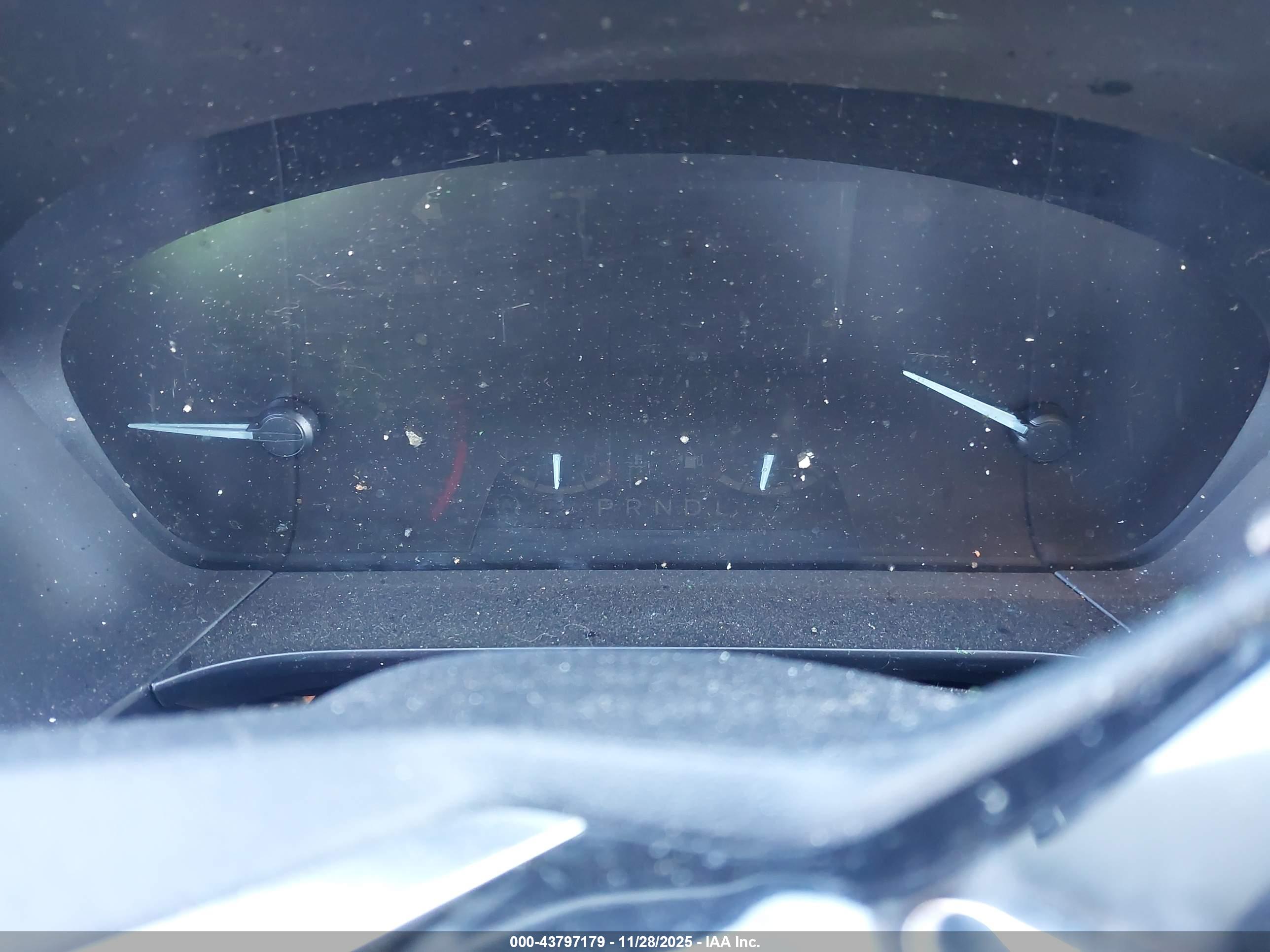 FORD ESCAPE image 7