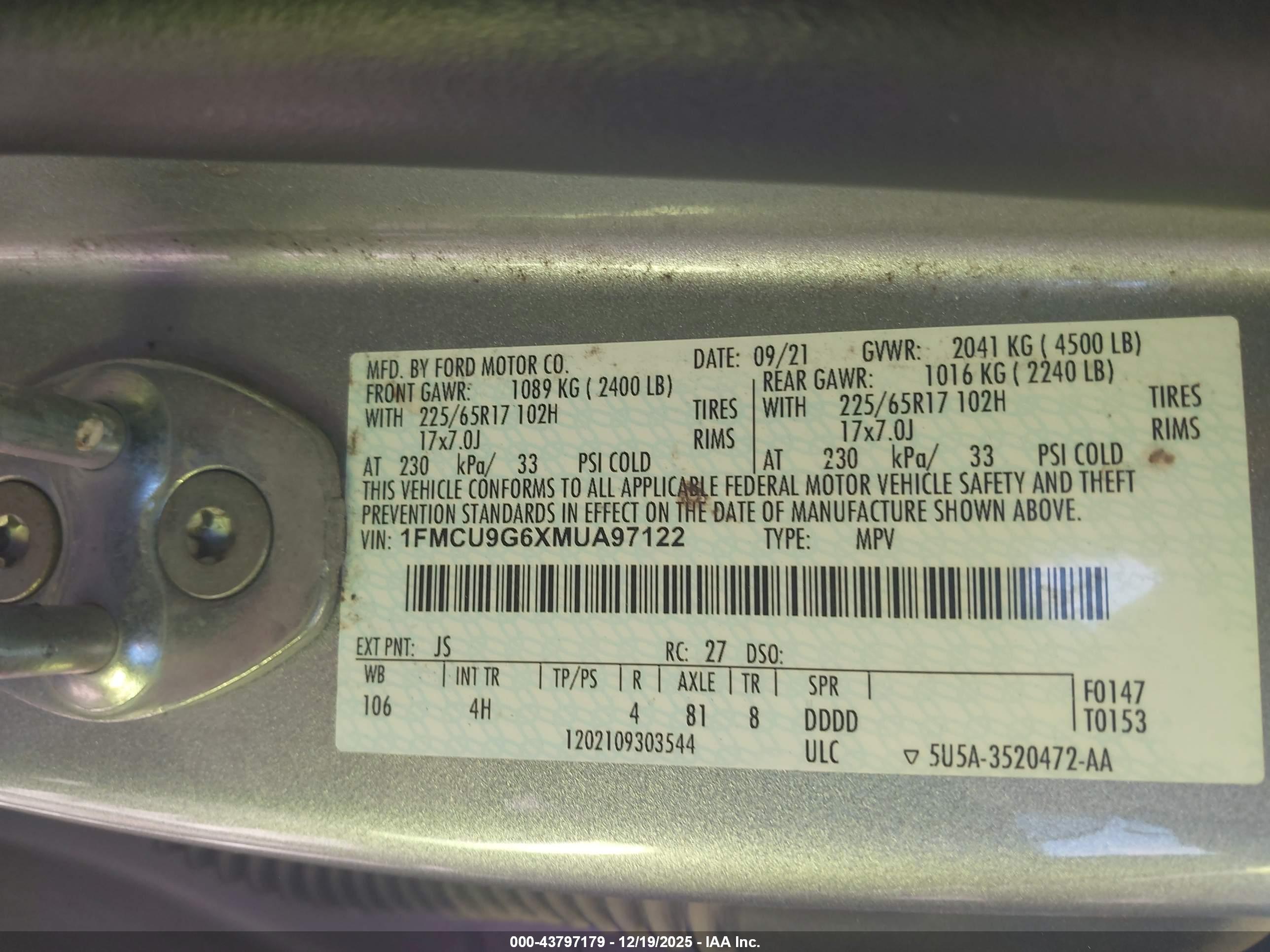 FORD ESCAPE image 9