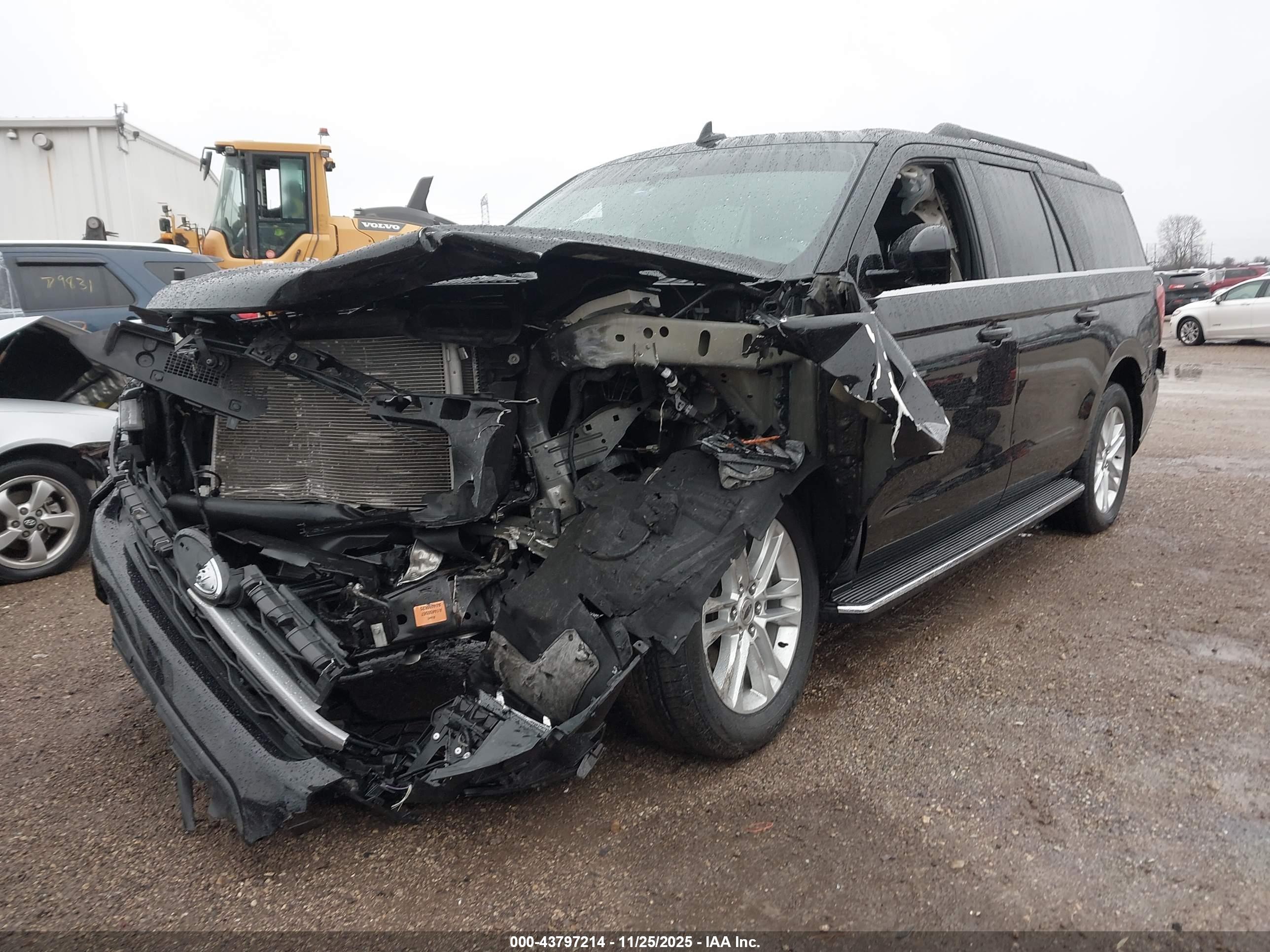 FORD EXPEDITION image 2