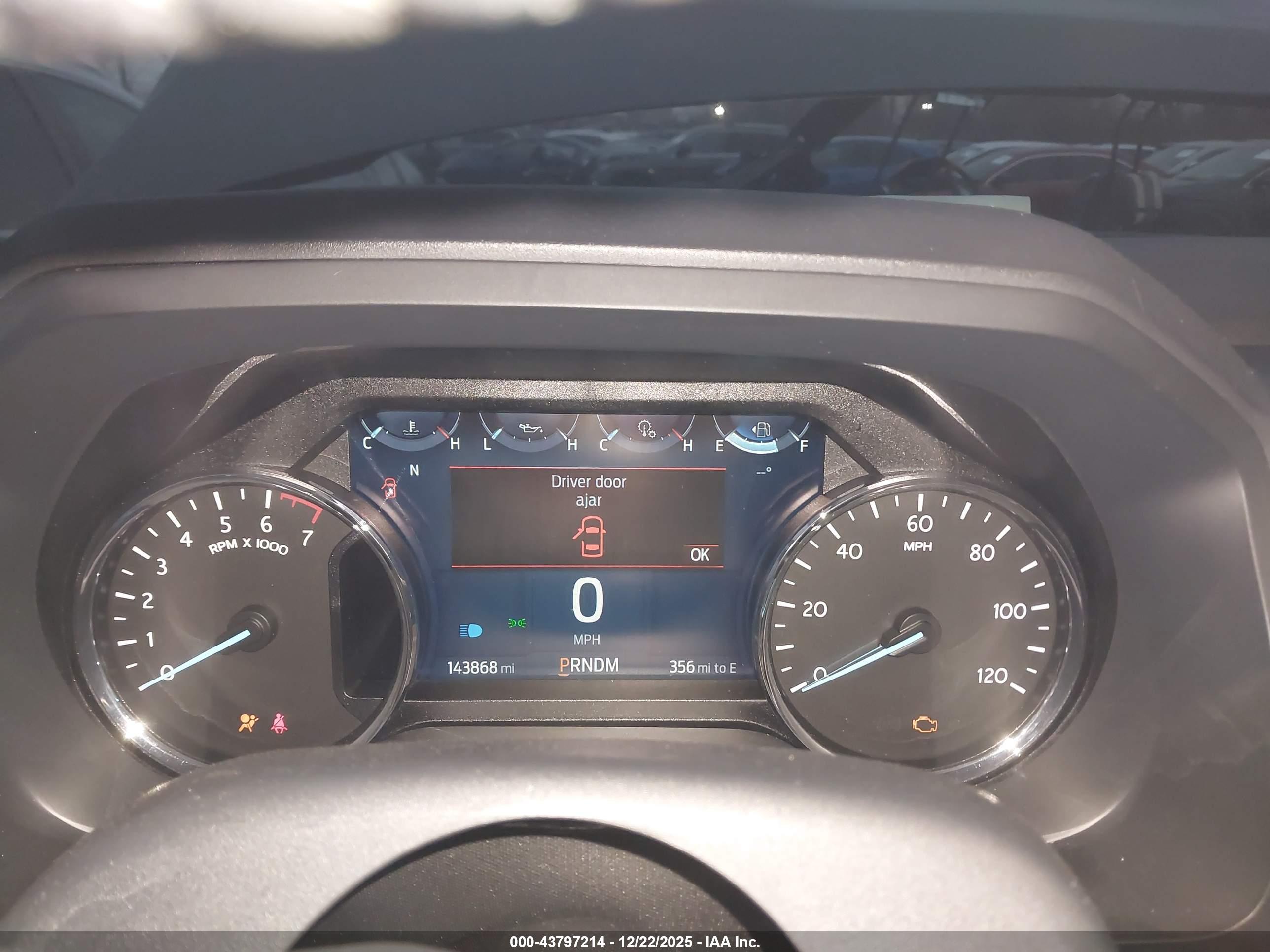 FORD EXPEDITION image 7