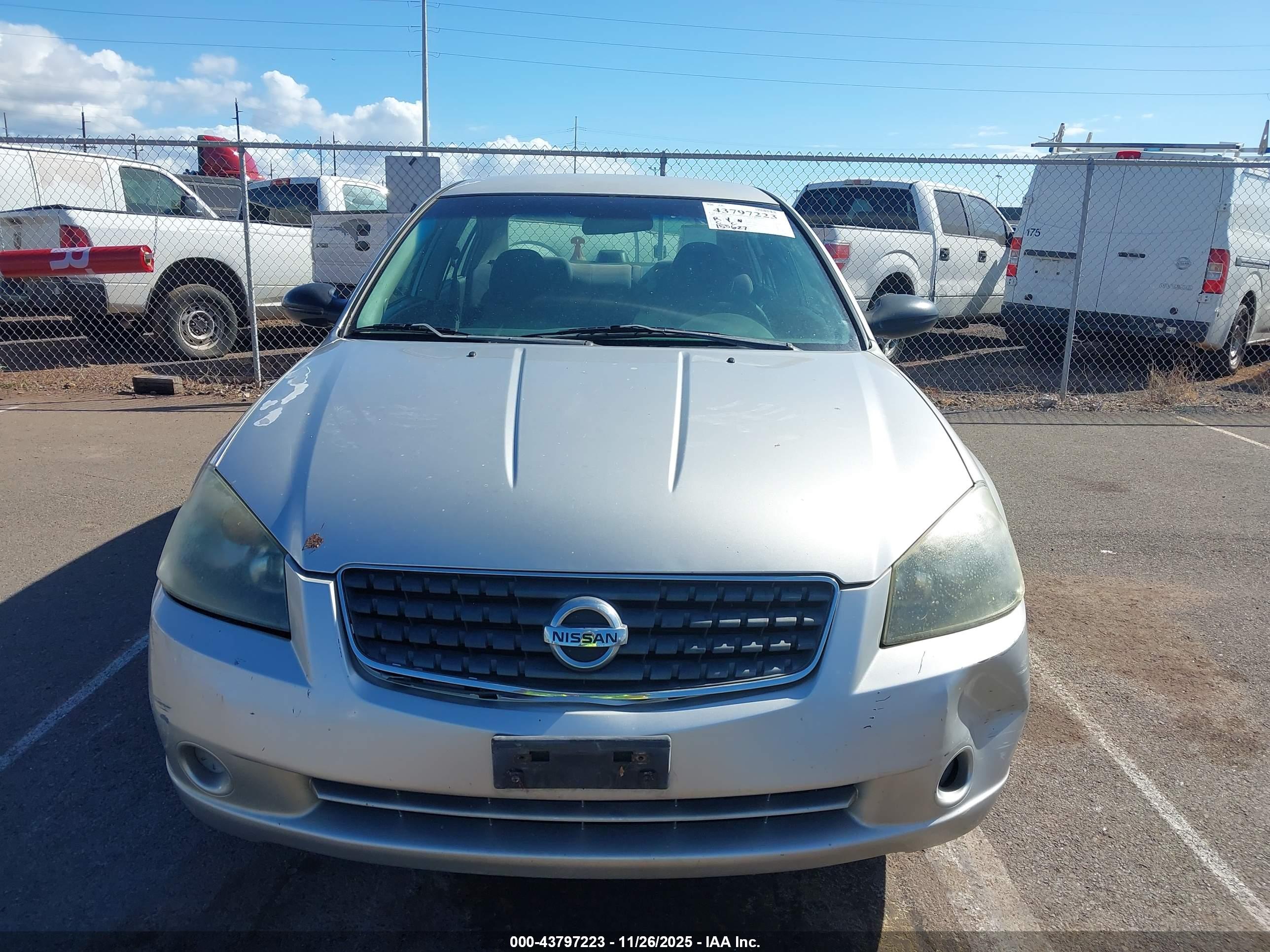 NISSAN ALTIMA image 6