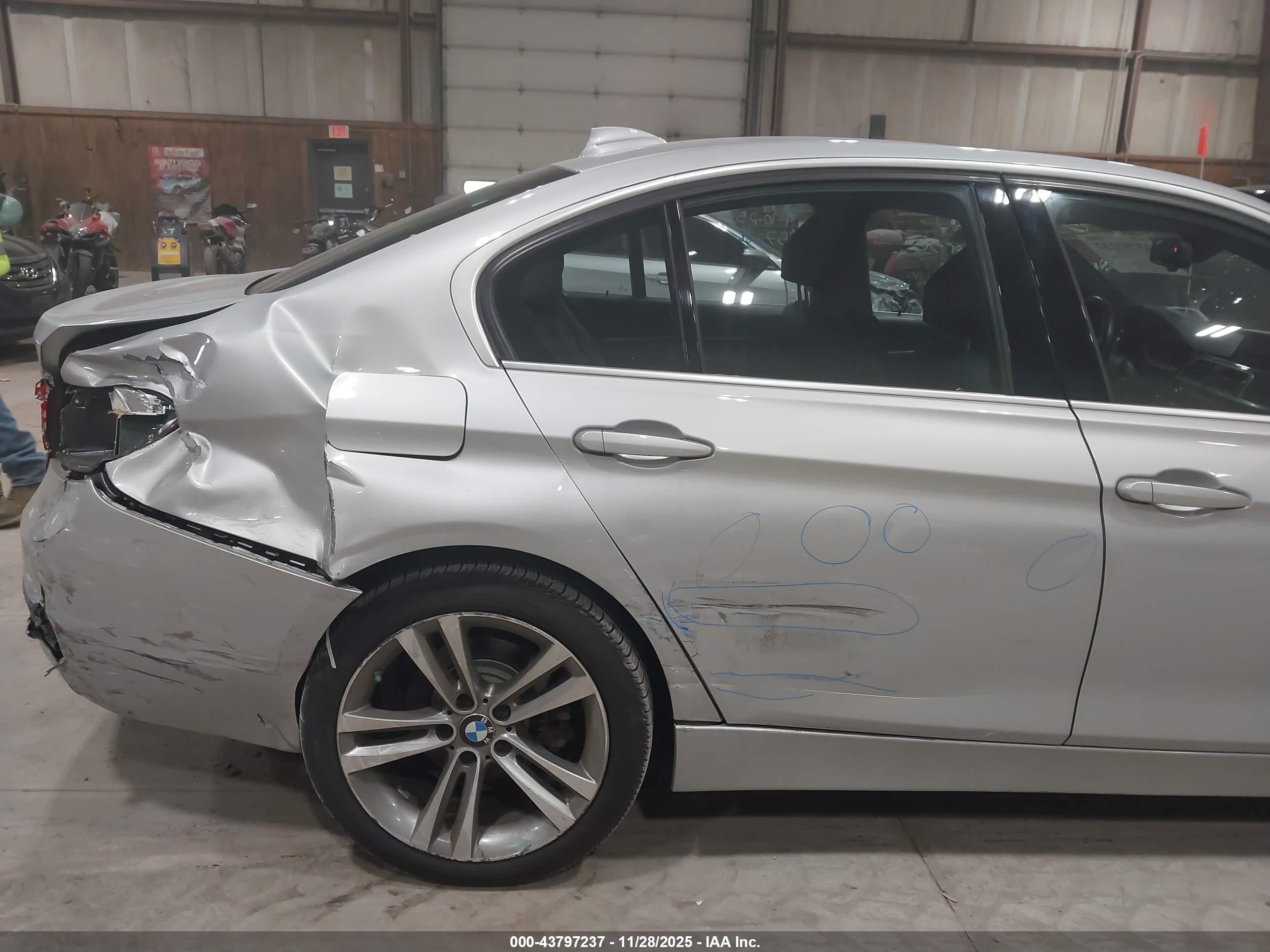 BMW 330I image 6