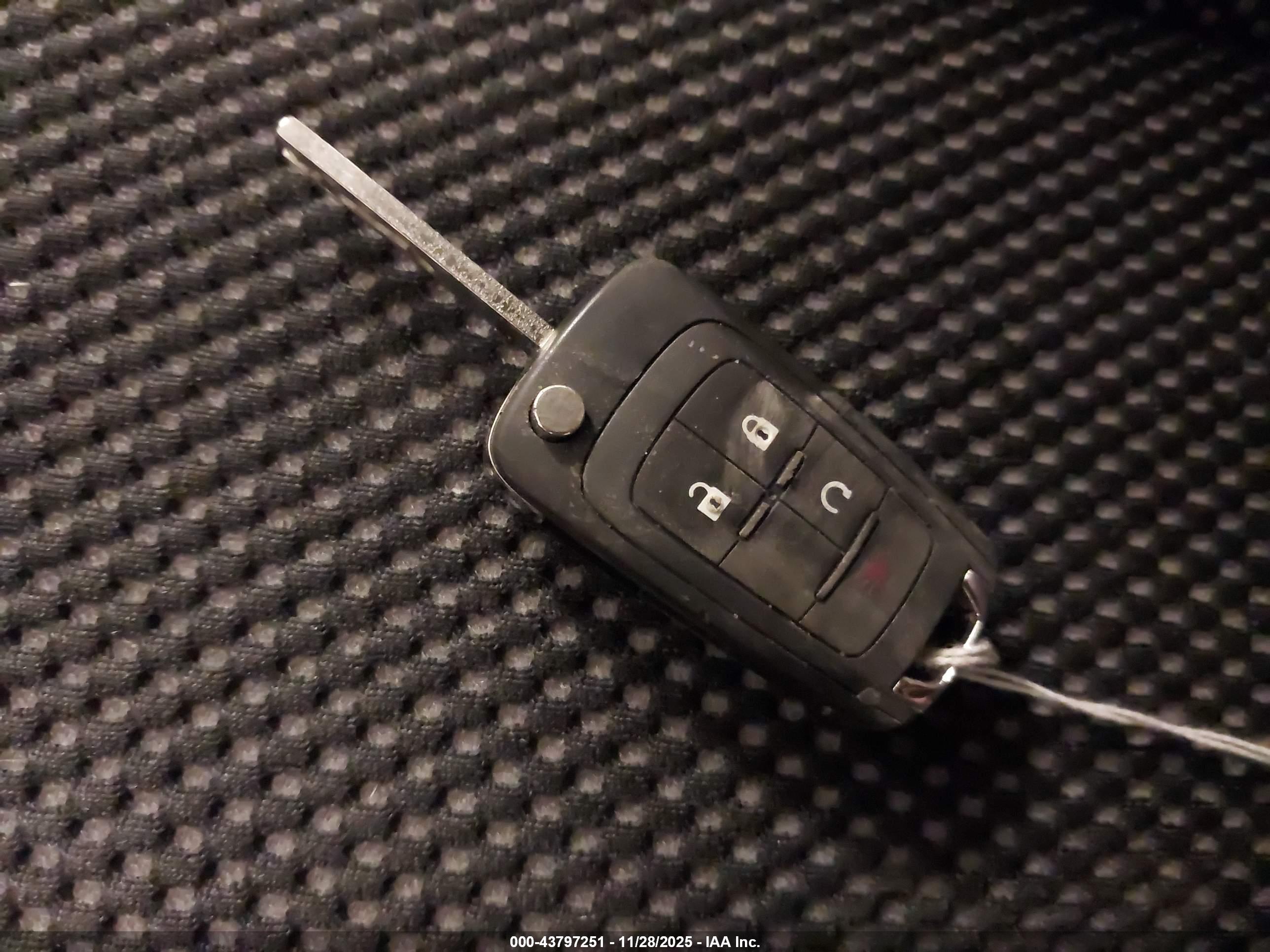 GMC TERRAIN image 11