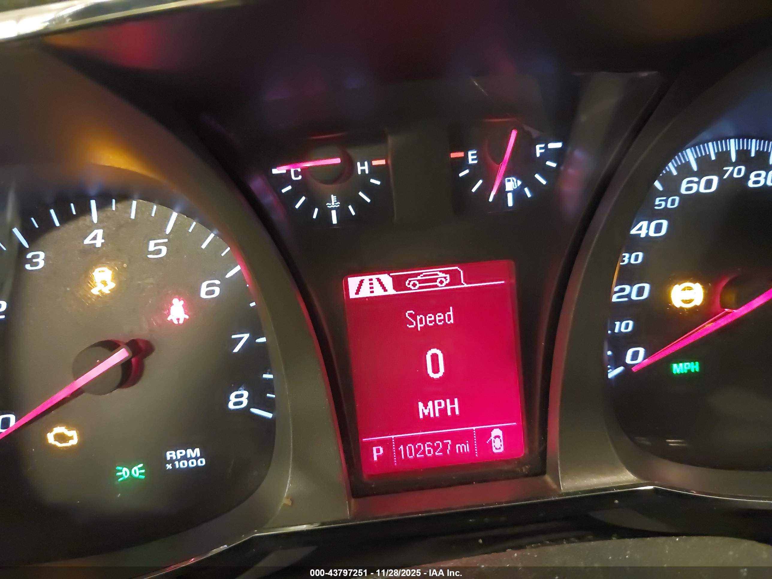 GMC TERRAIN image 7