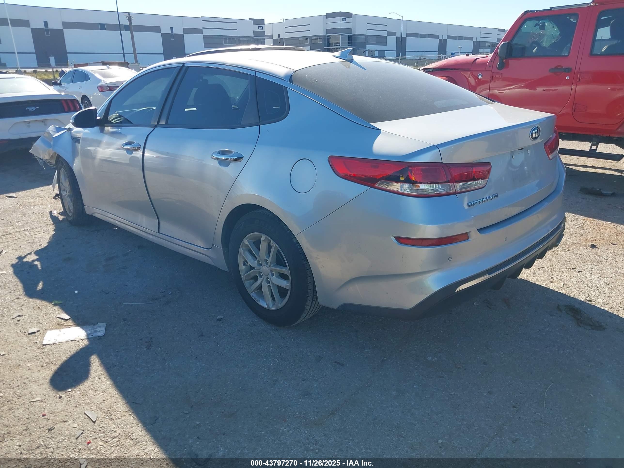 KIA OPTIMA image 3