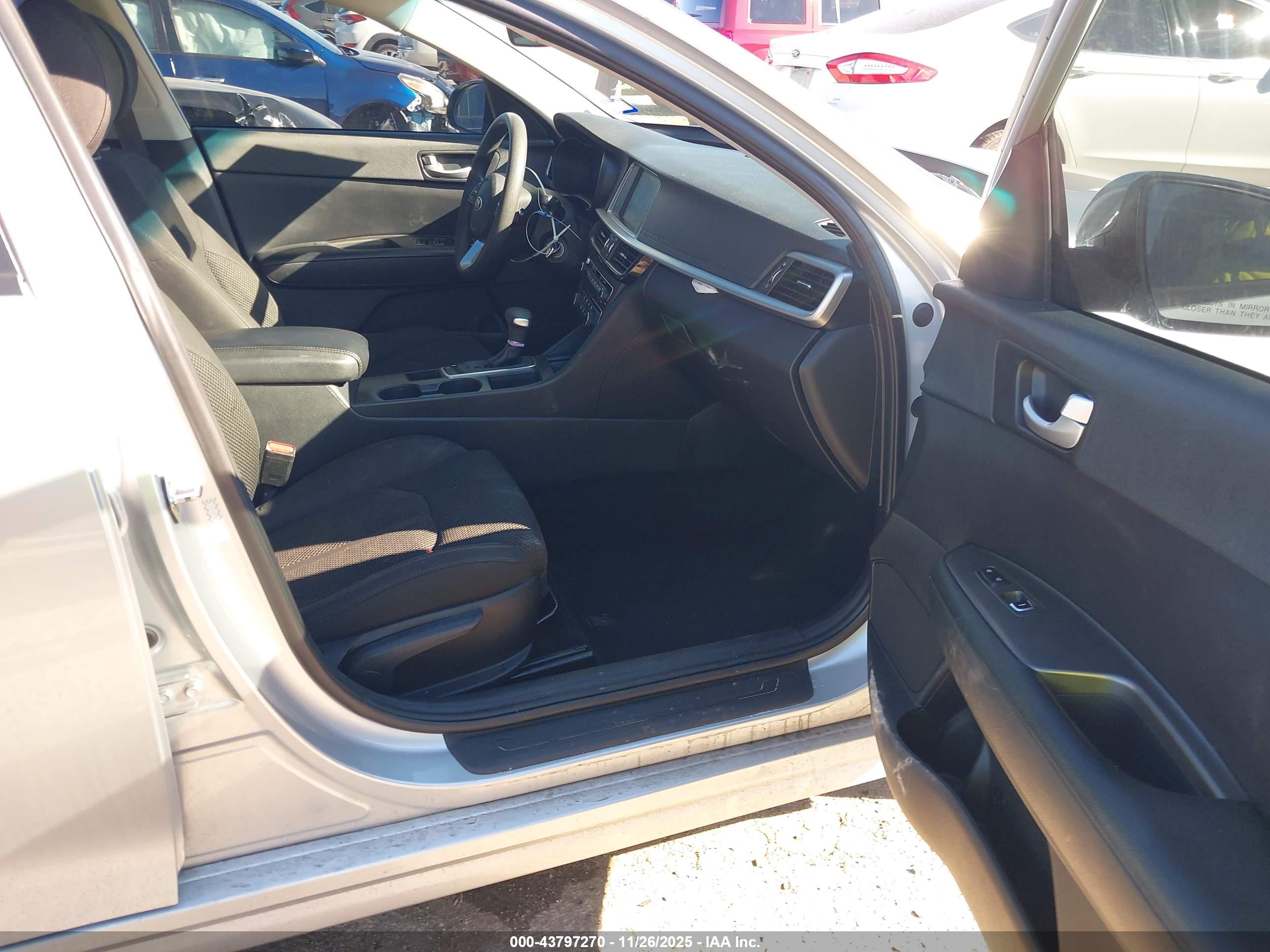 KIA OPTIMA image 5