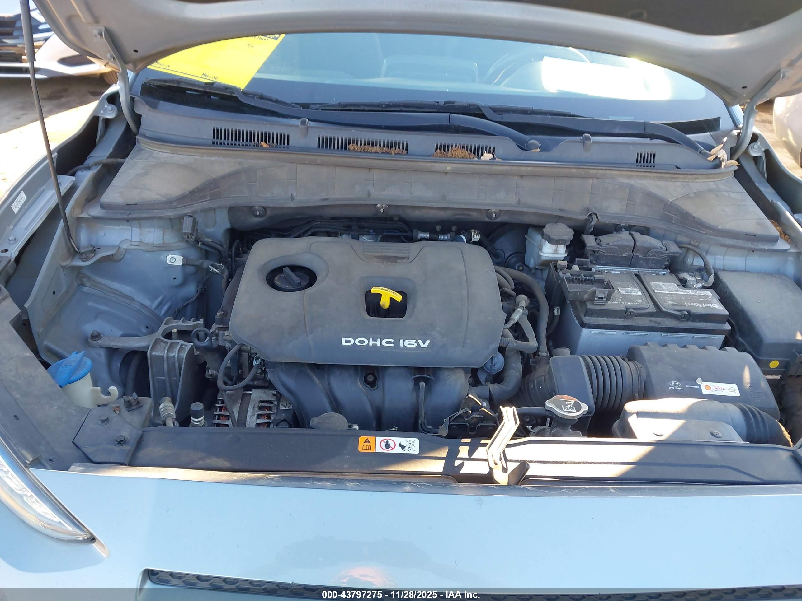 HYUNDAI KONA image 10