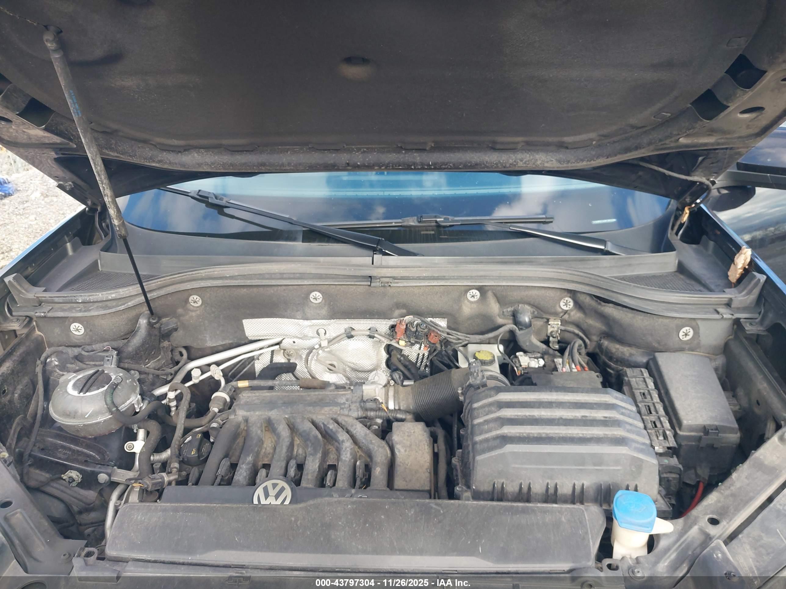VOLKSWAGEN ATLAS image 10