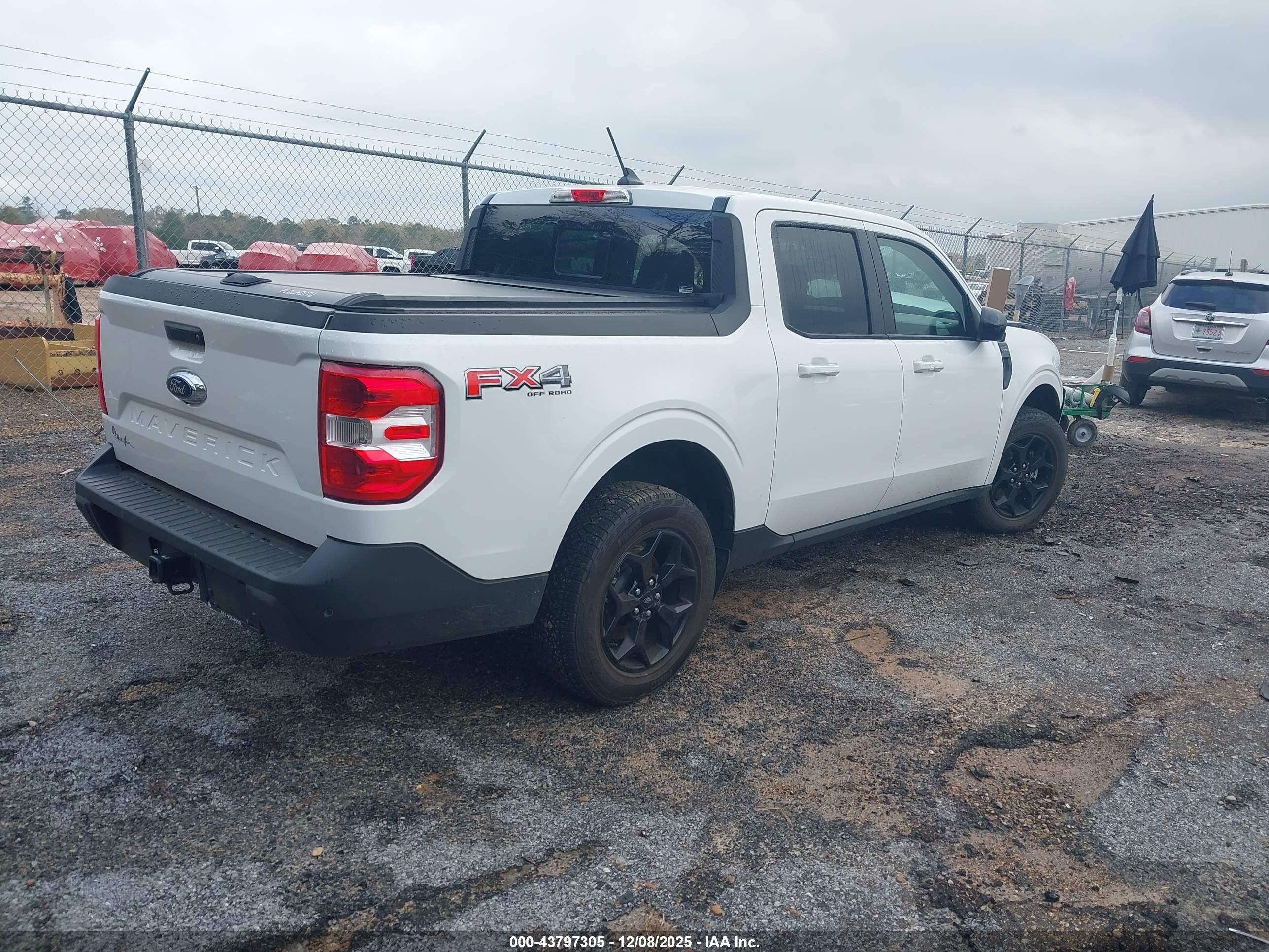 FORD MAVERICK image 4