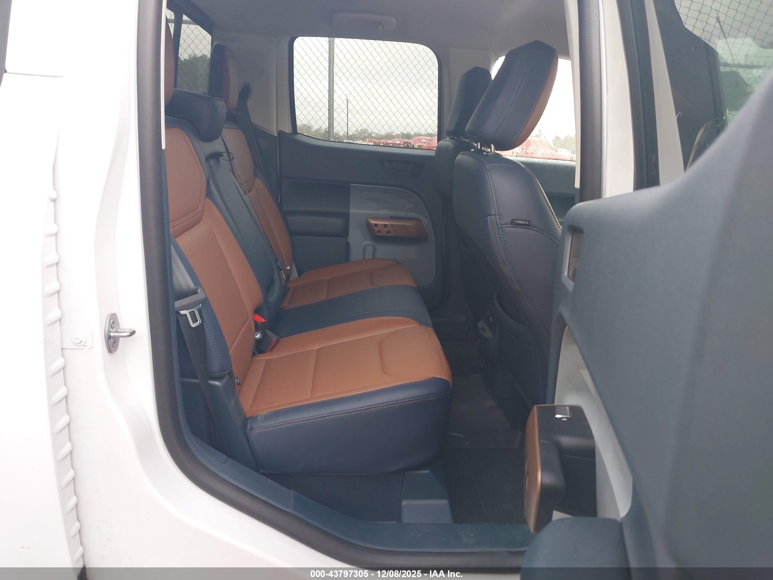 FORD MAVERICK image 8