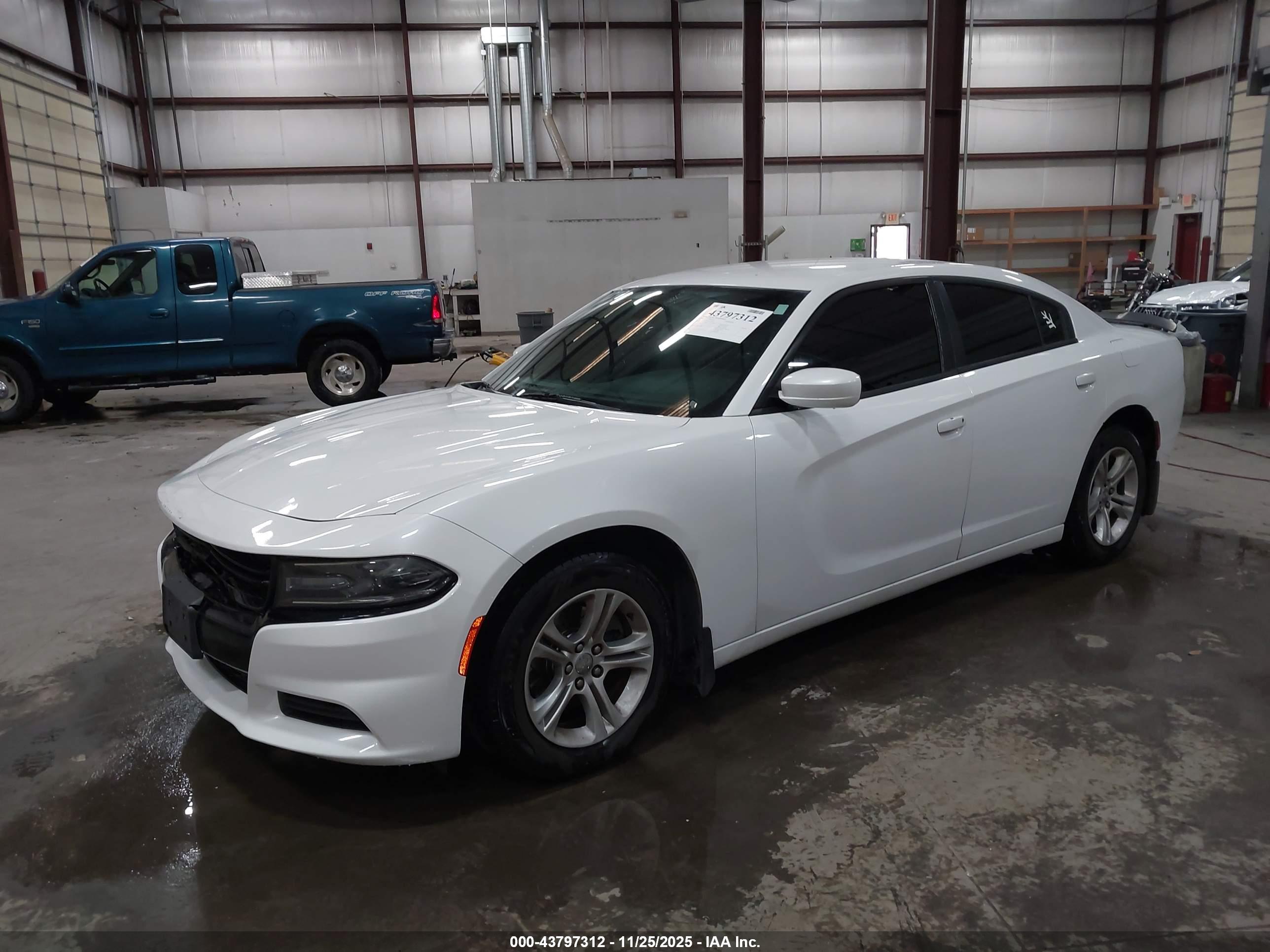 DODGE CHARGER image 2