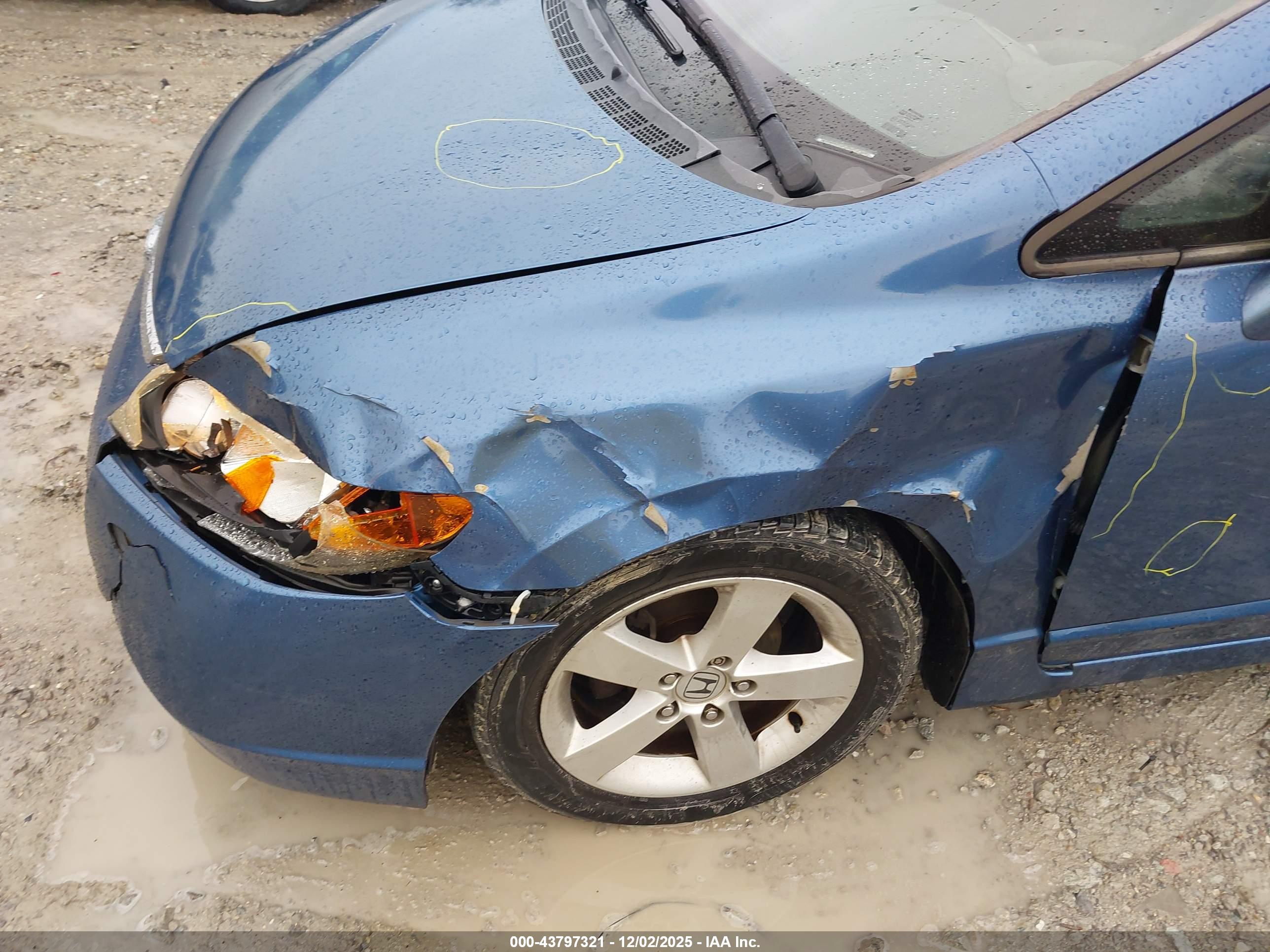 HONDA CIVIC image 6