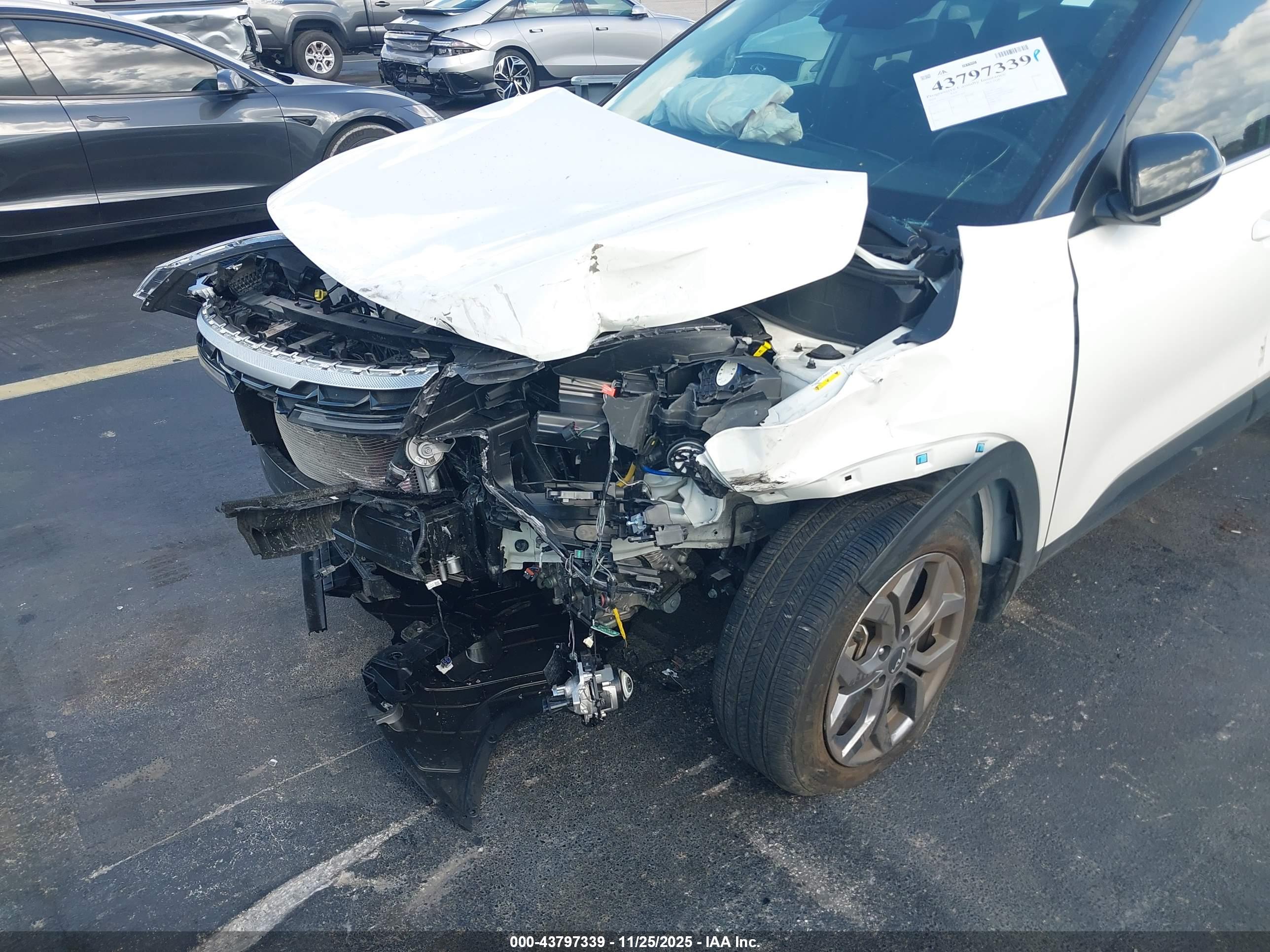 KIA SELTOS image 6