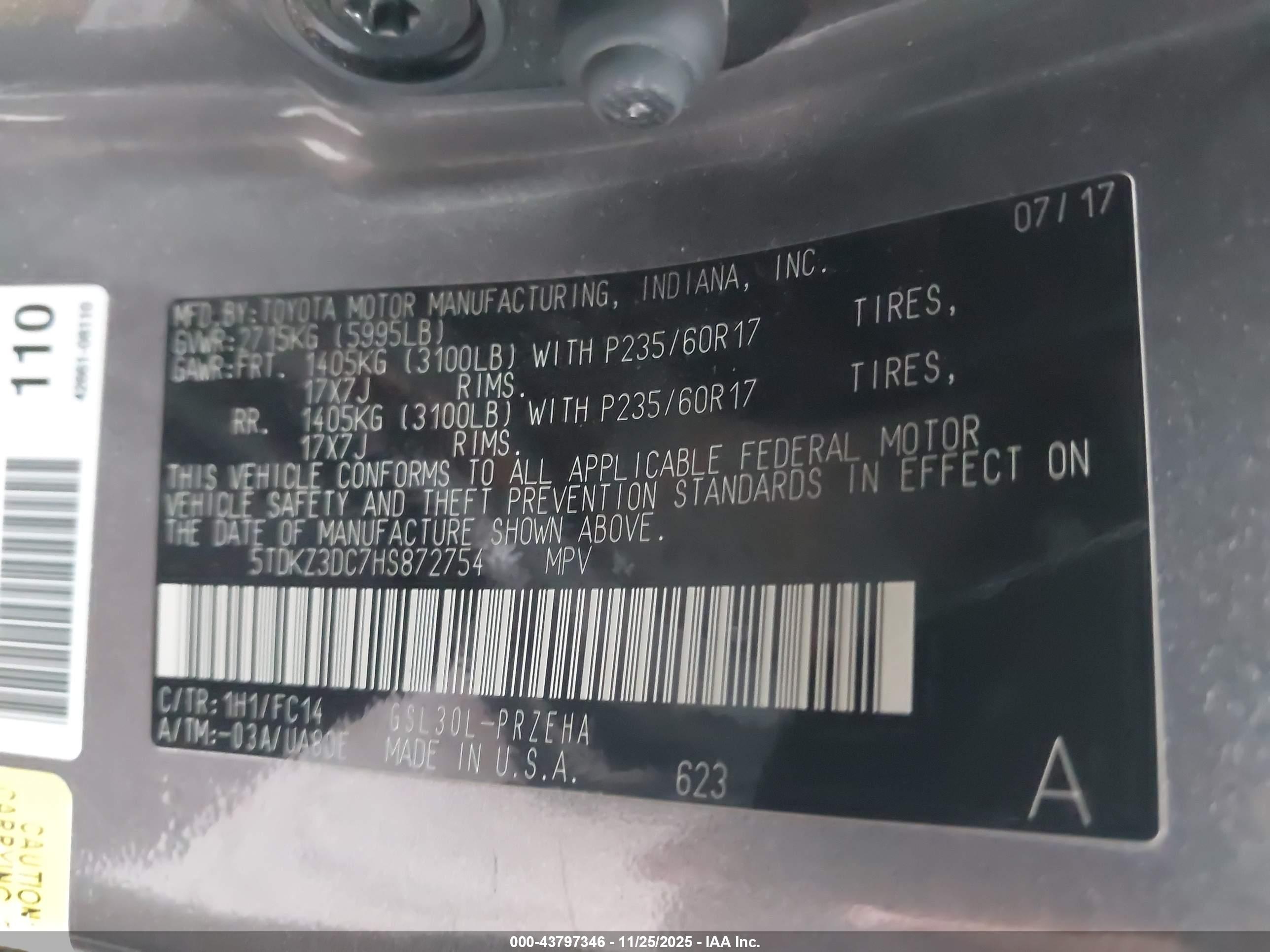 TOYOTA SIENNA image 9