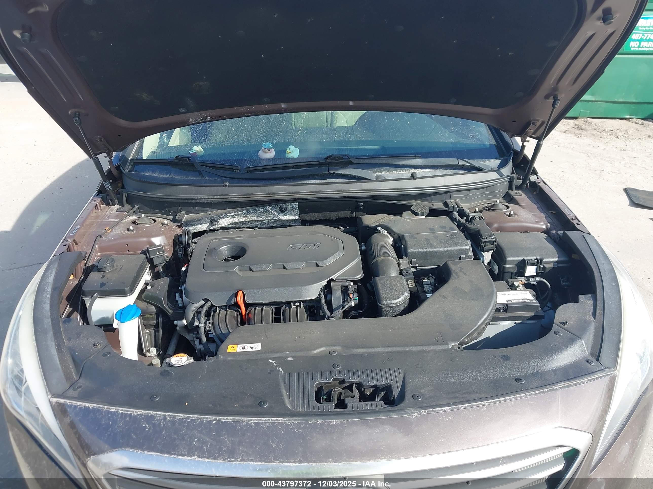 HYUNDAI SONATA image 10