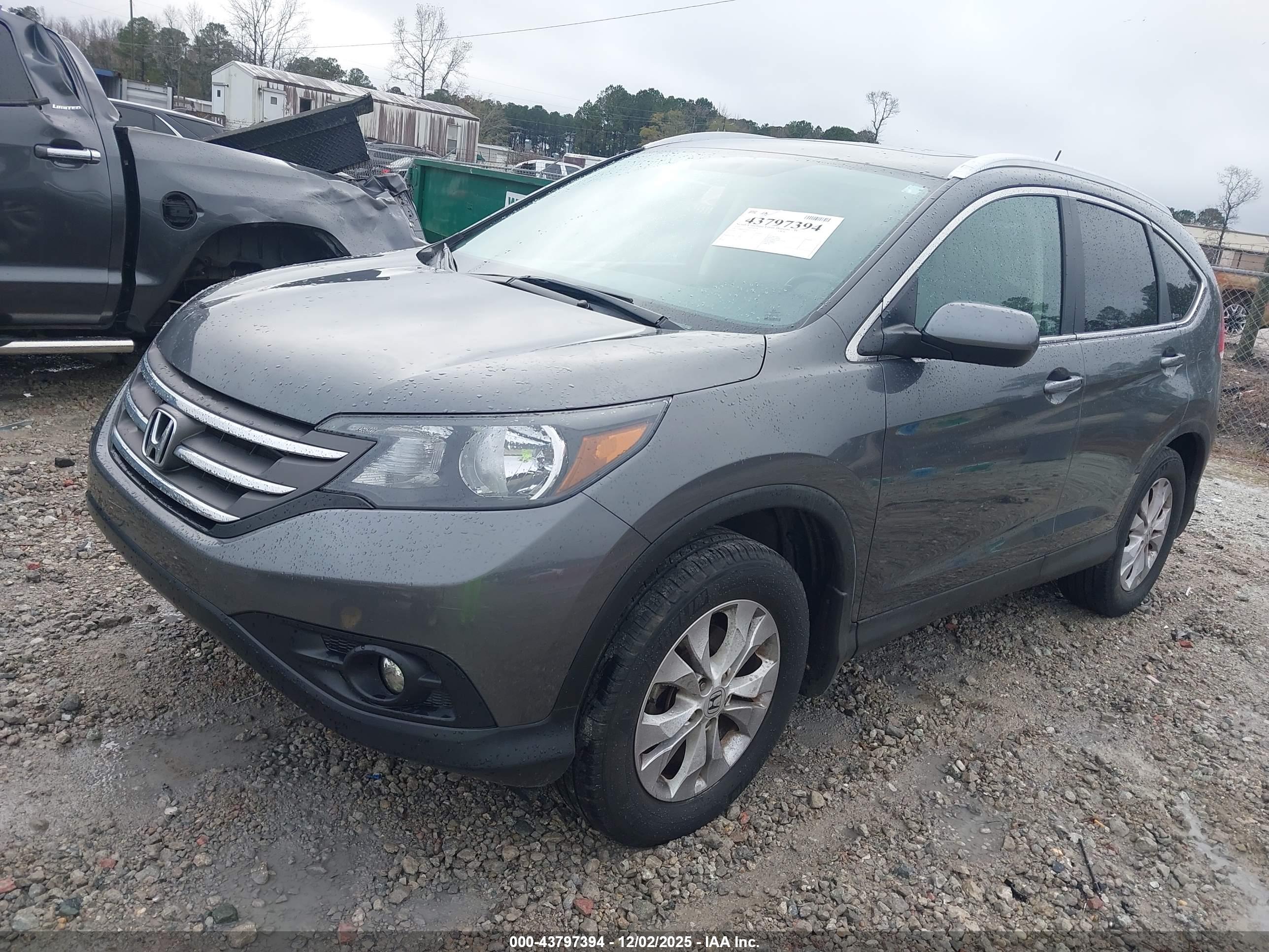 HONDA CR-V image 2