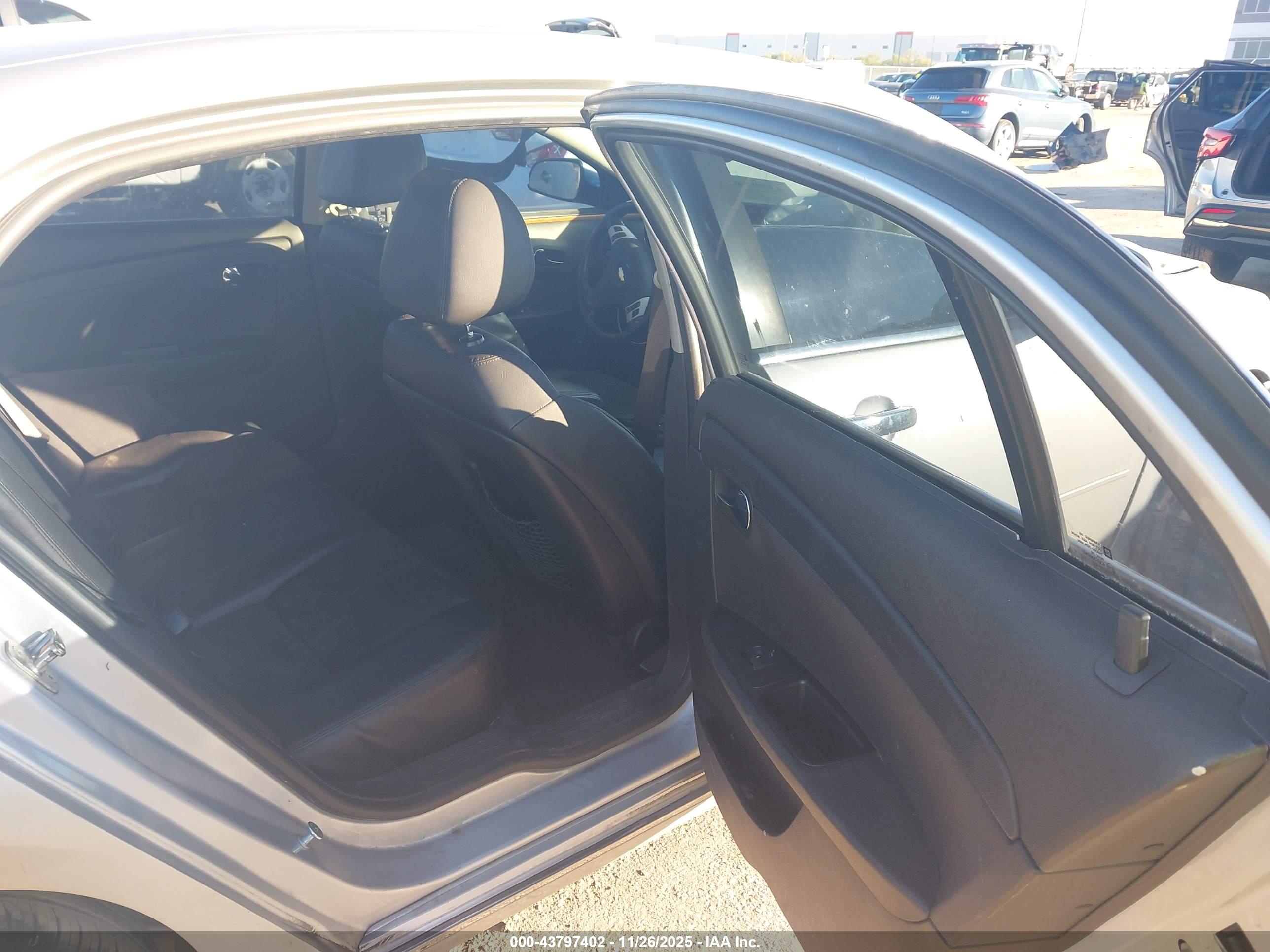 CHEVROLET MALIBU image 8