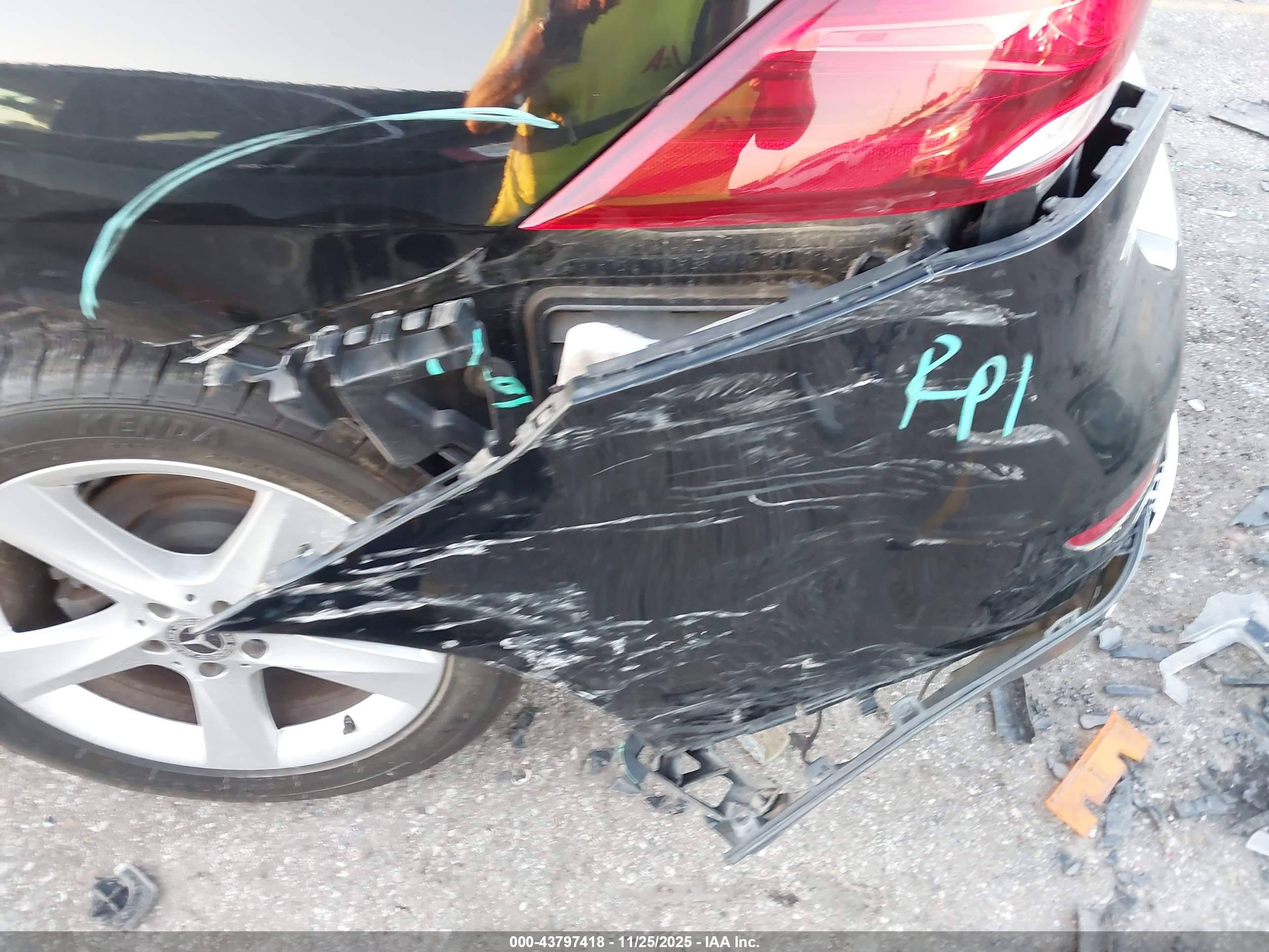 MERCEDES-BENZ GLE image 6