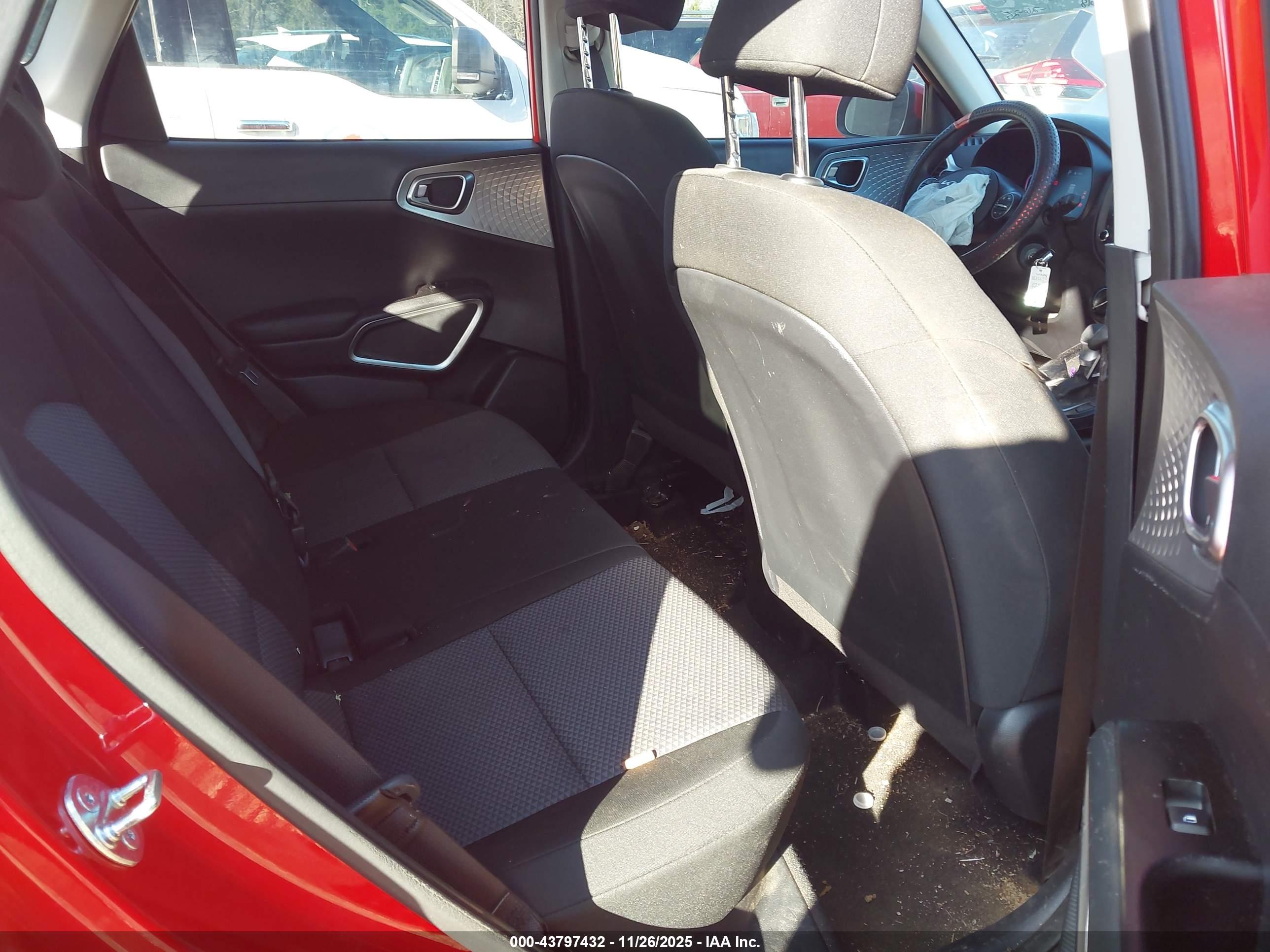 KIA SOUL image 8