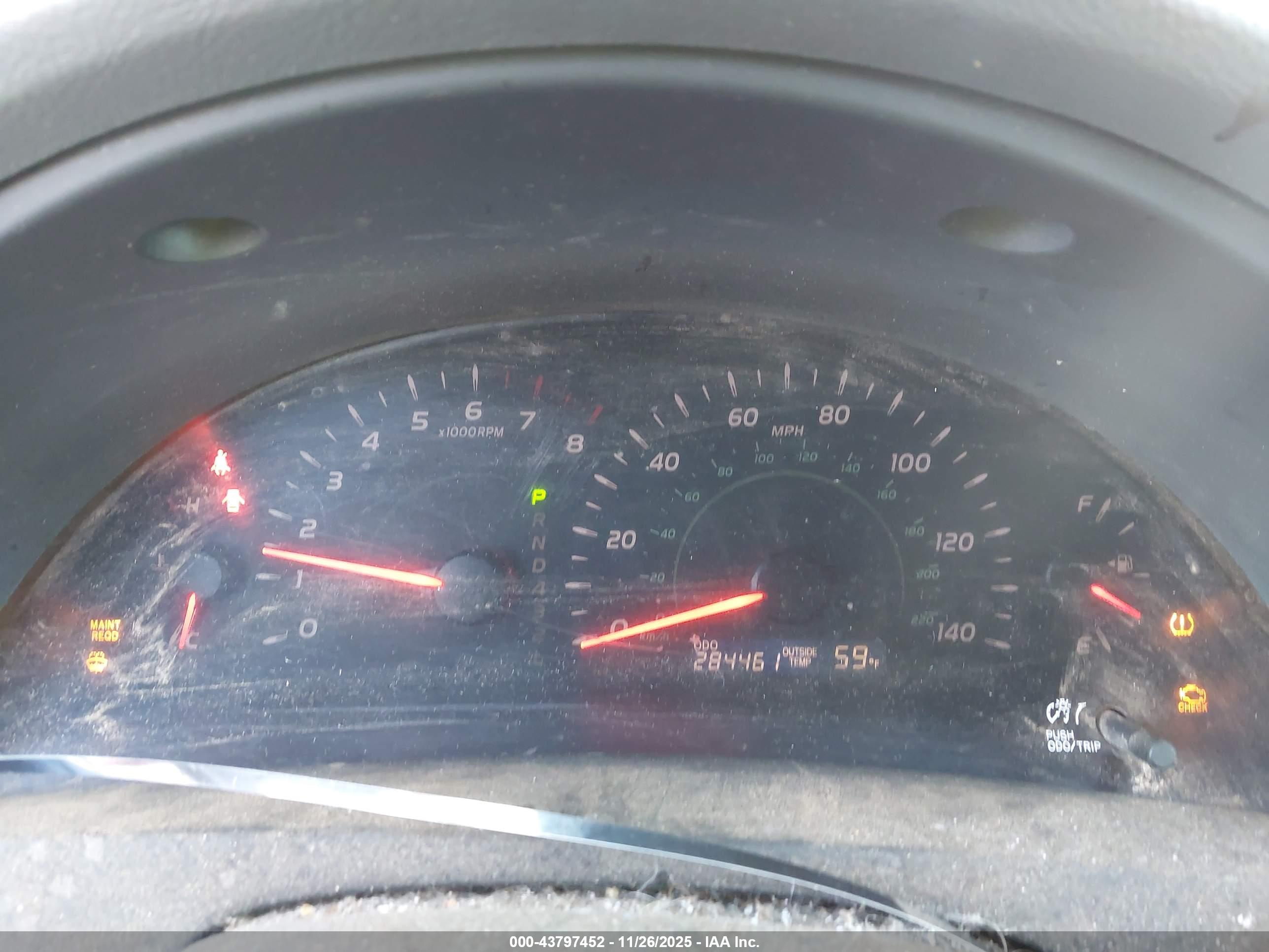 TOYOTA CAMRY image 7