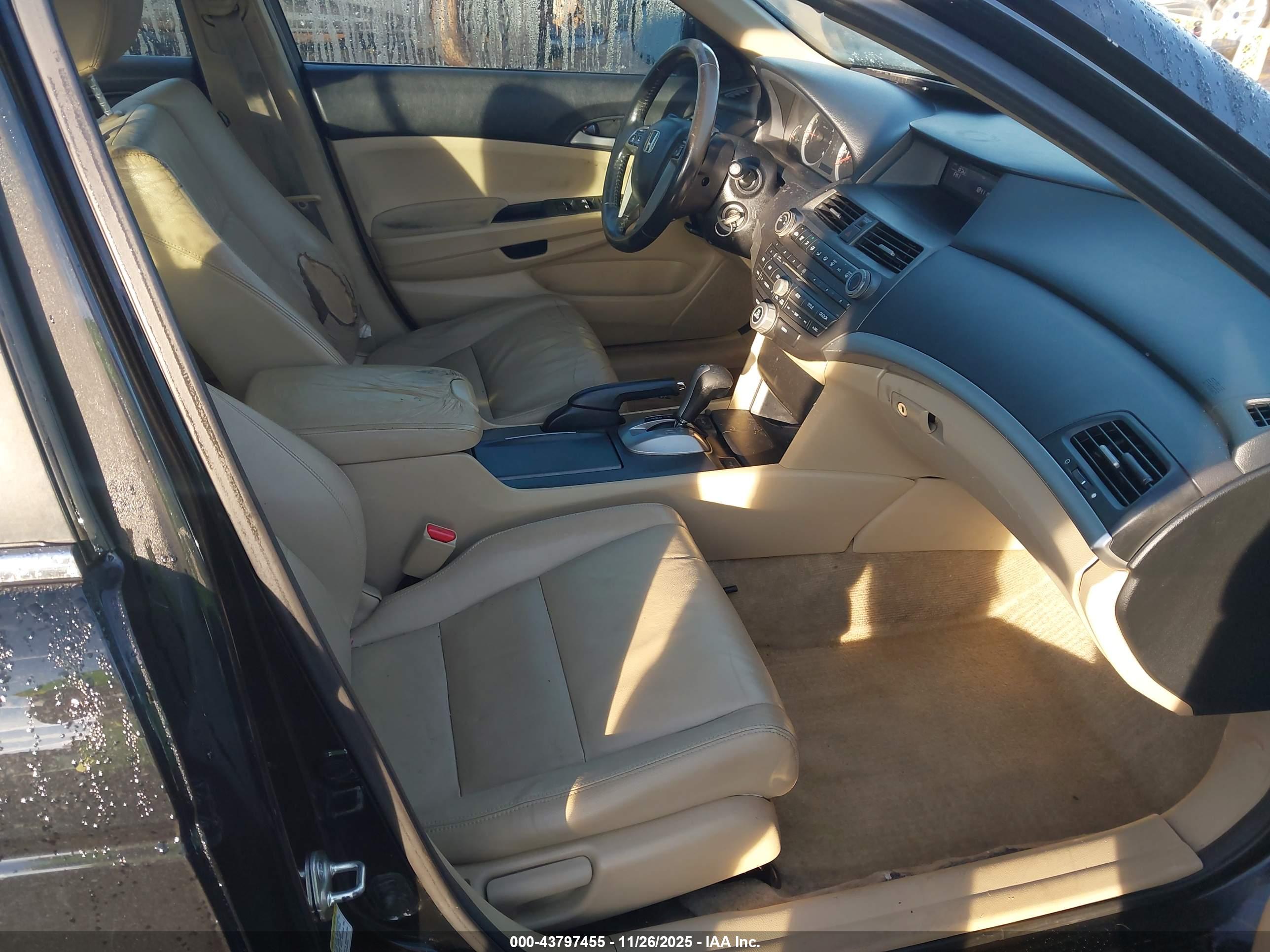 HONDA ACCORD image 5