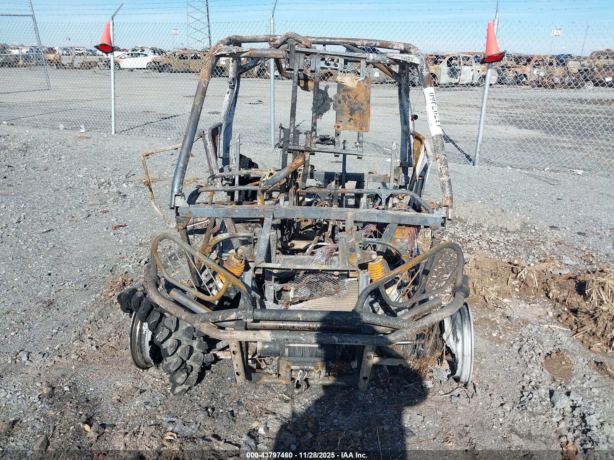 CAN-AM COMMANDER image 5