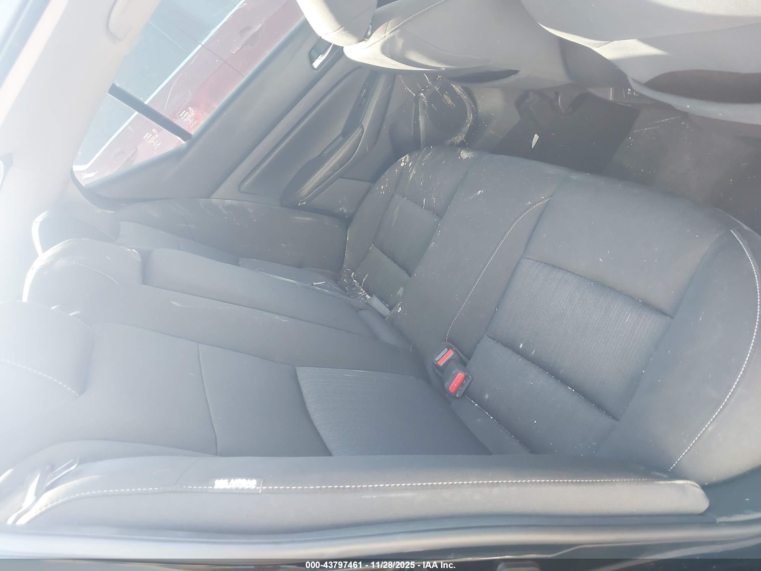 NISSAN ALTIMA image 8