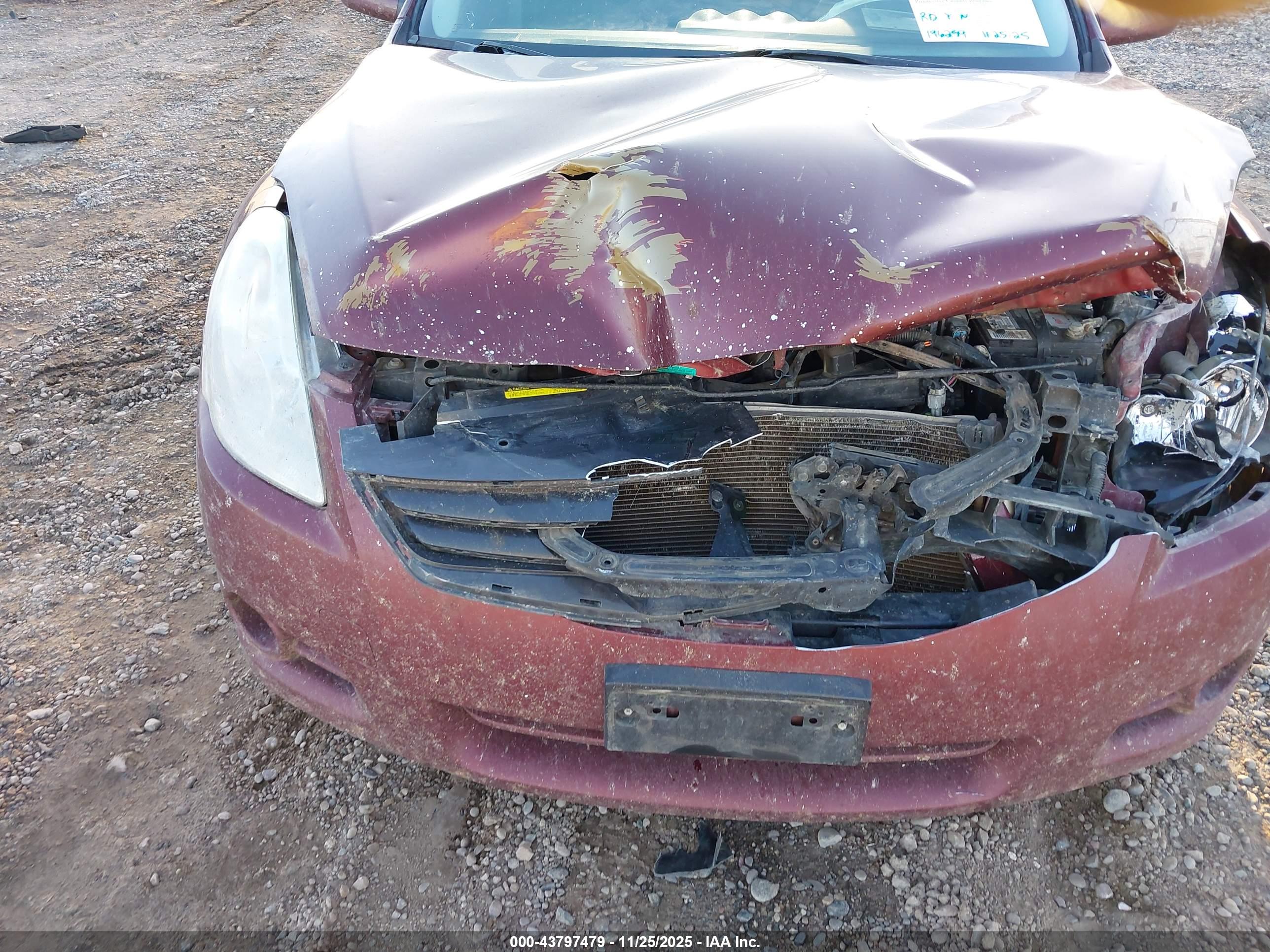 NISSAN ALTIMA image 6