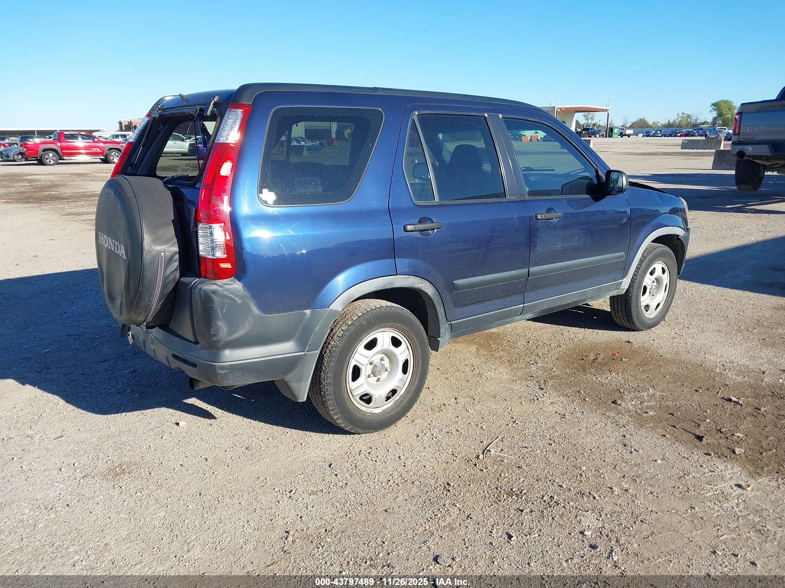 HONDA CR-V image 4