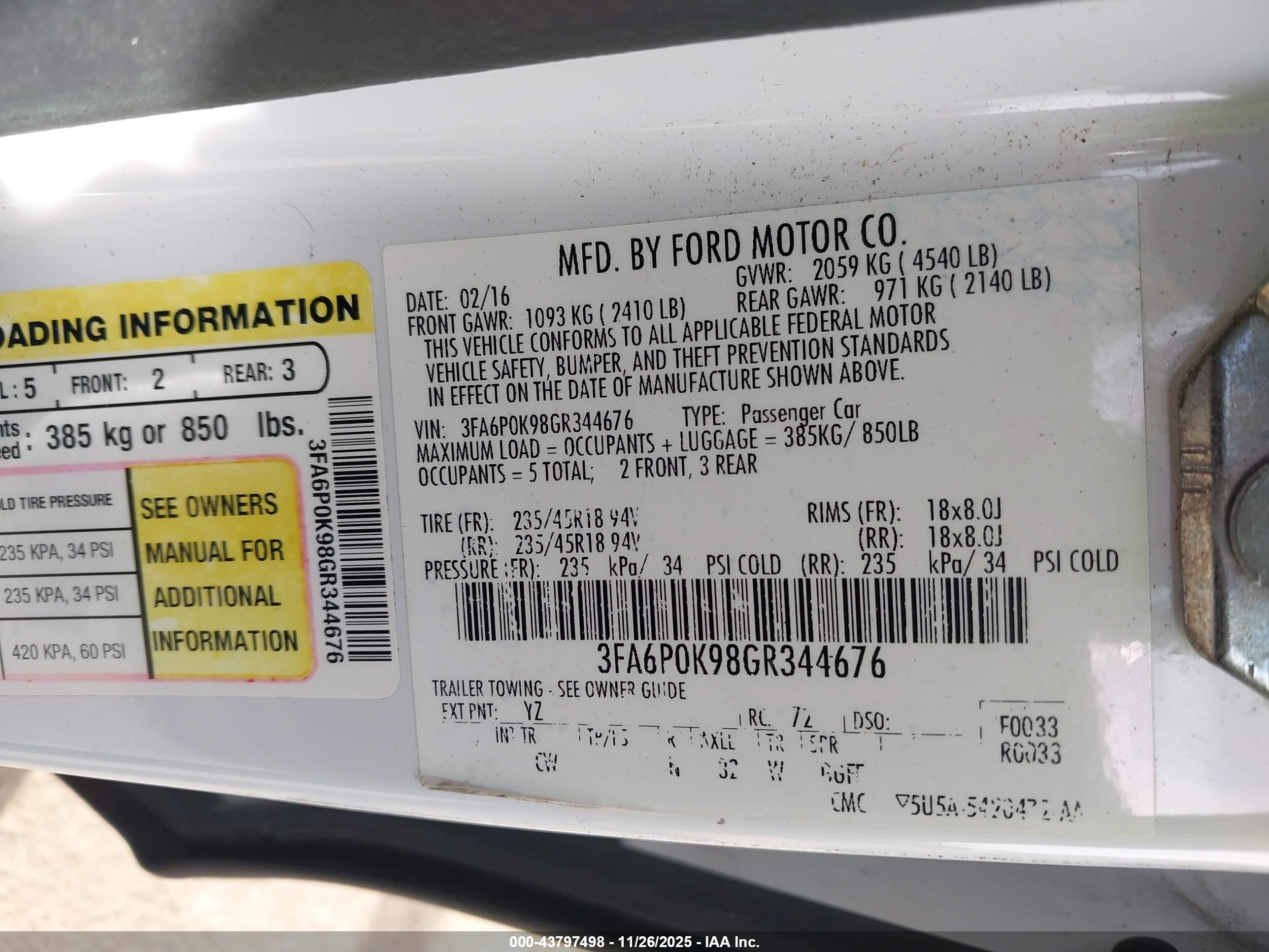 FORD FUSION image 9