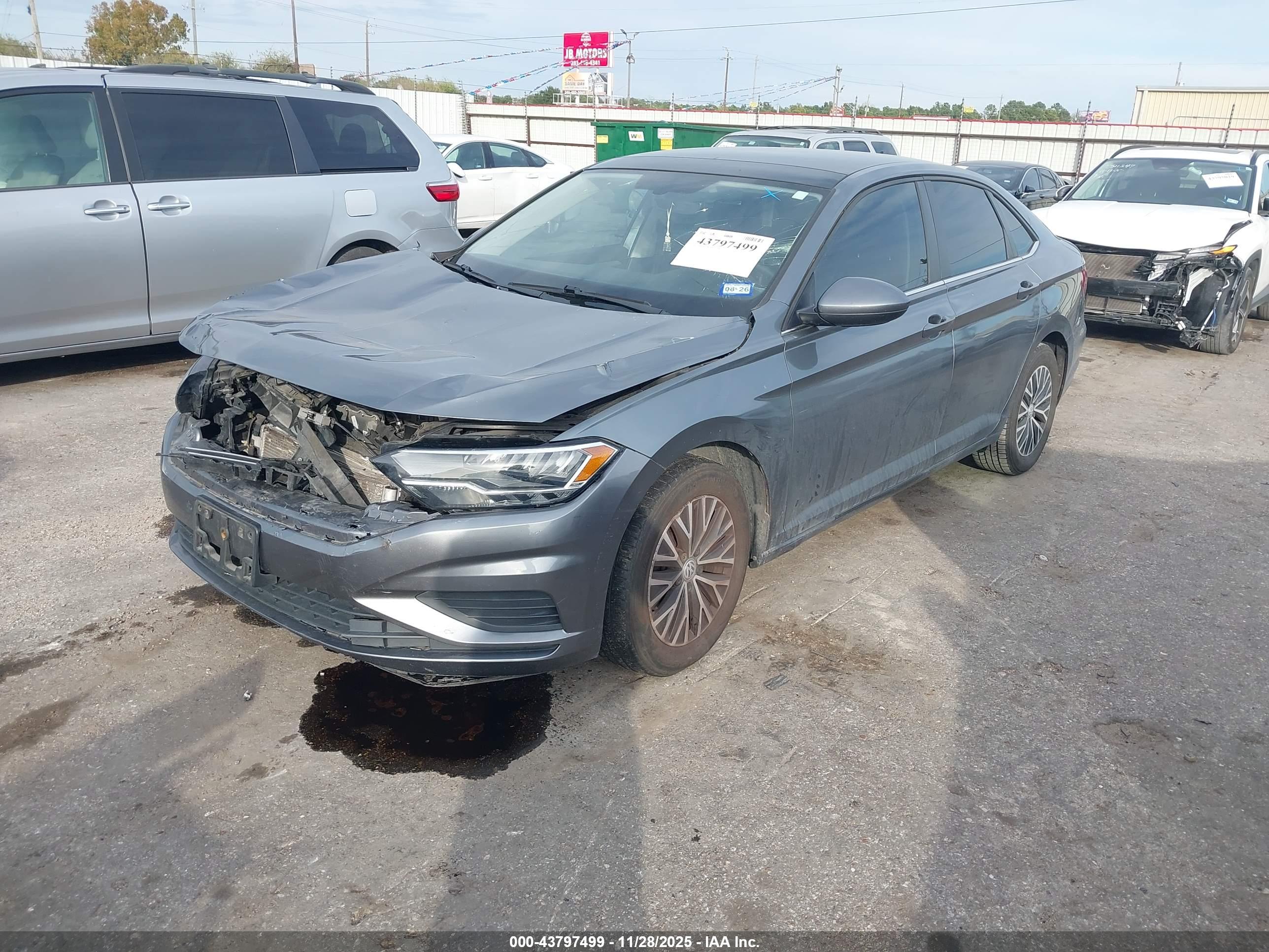 VOLKSWAGEN JETTA image 2