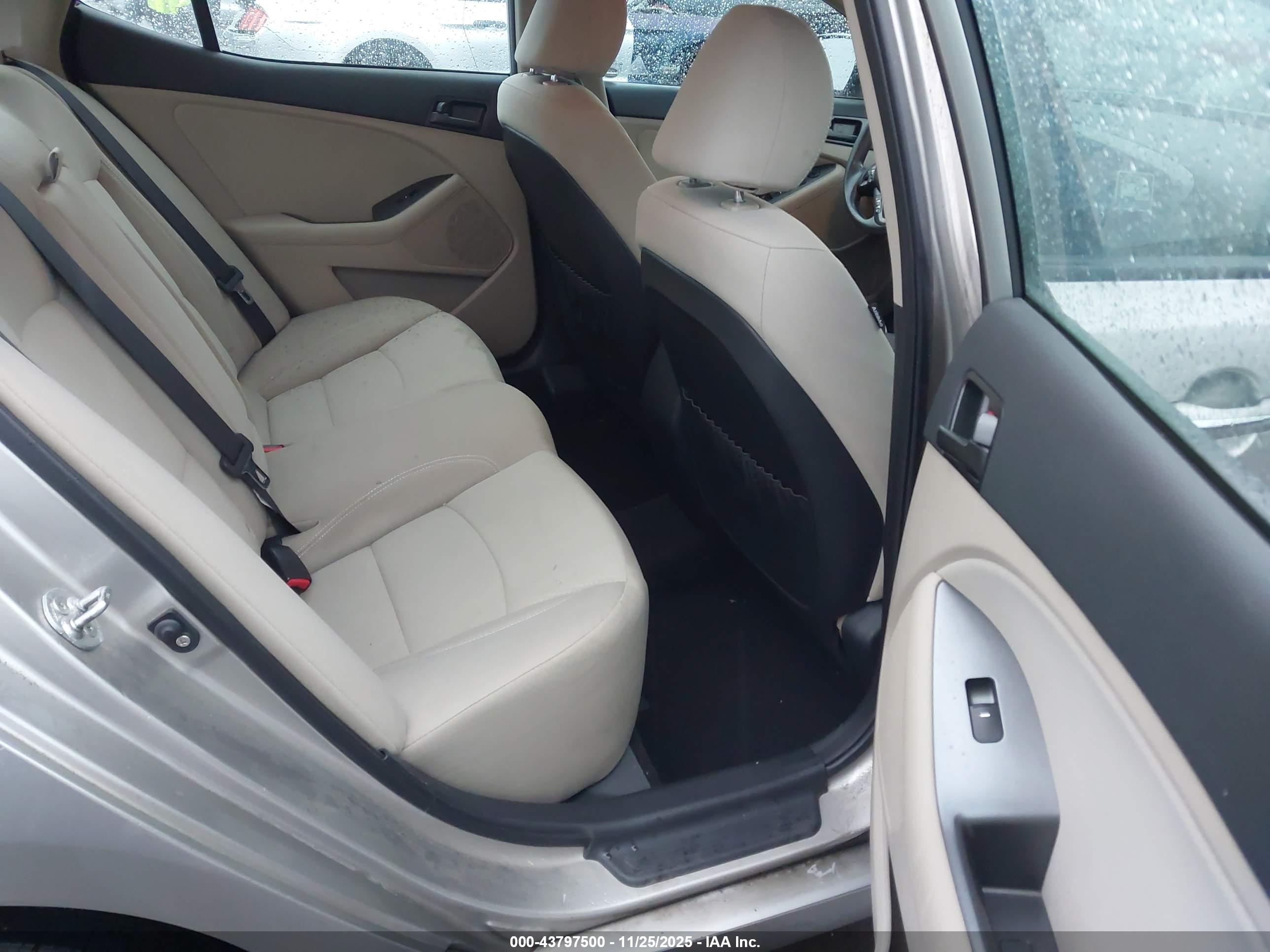 KIA OPTIMA image 8