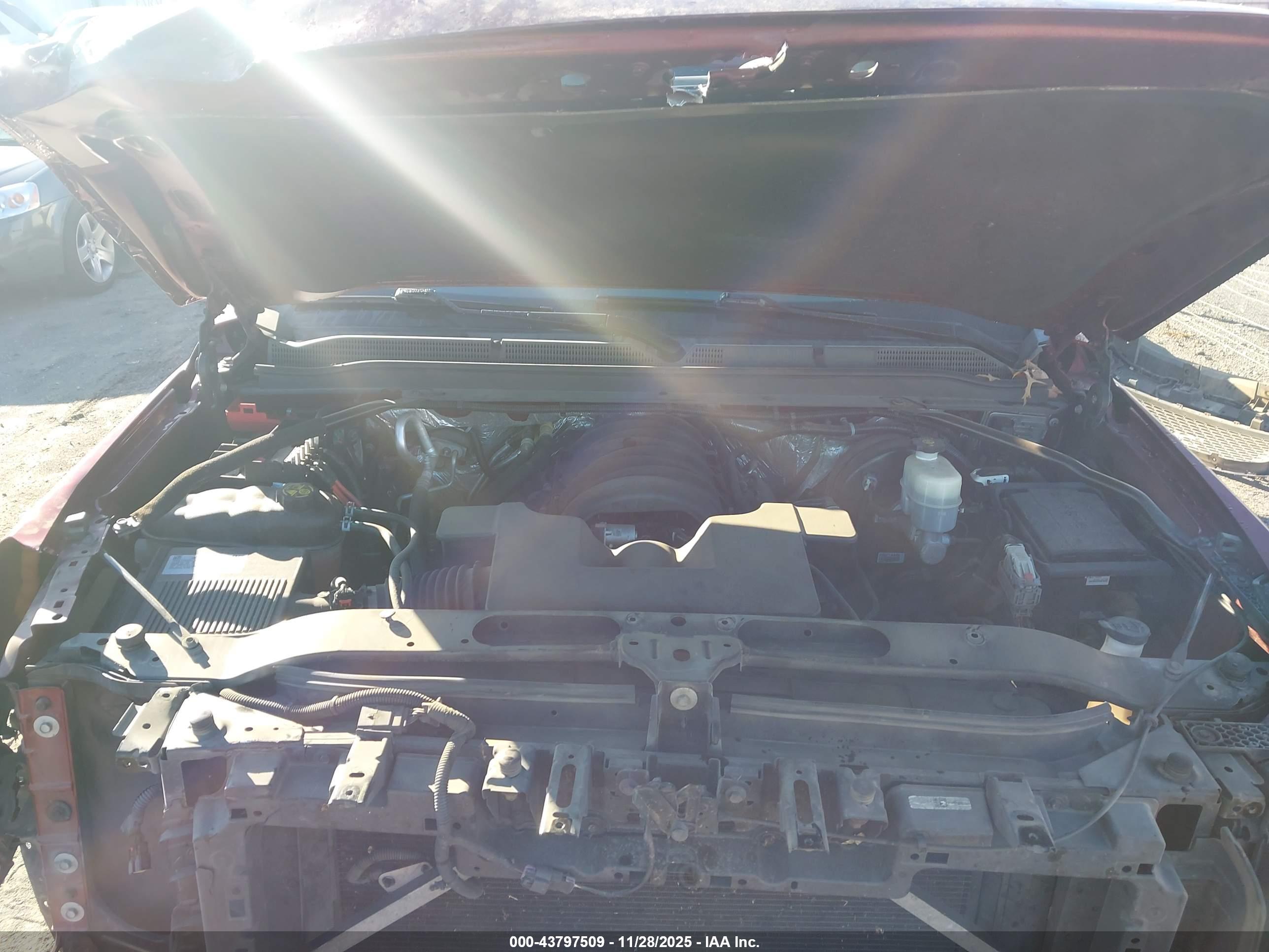 GMC YUKON image 10