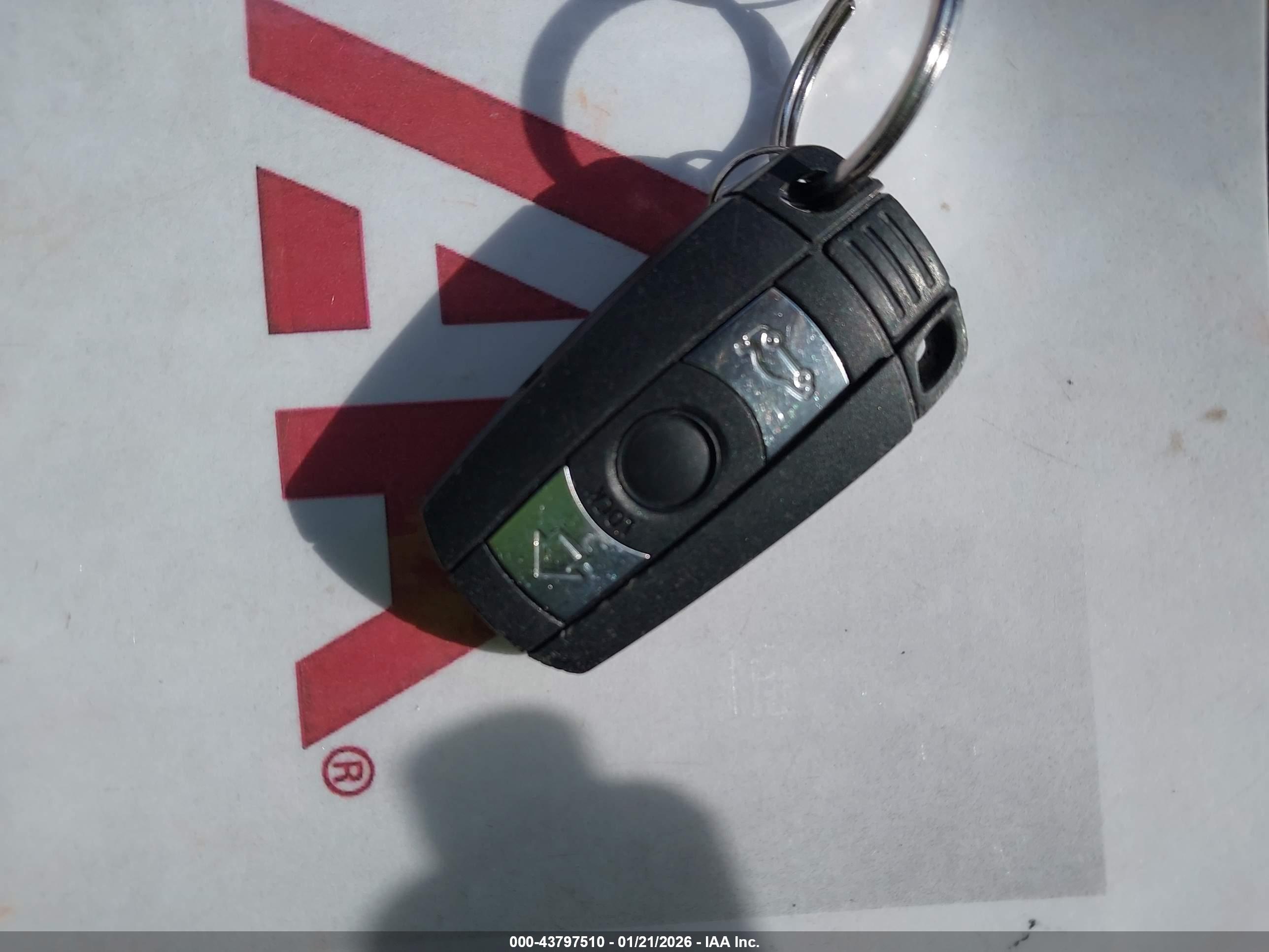 BMW 328I image 11