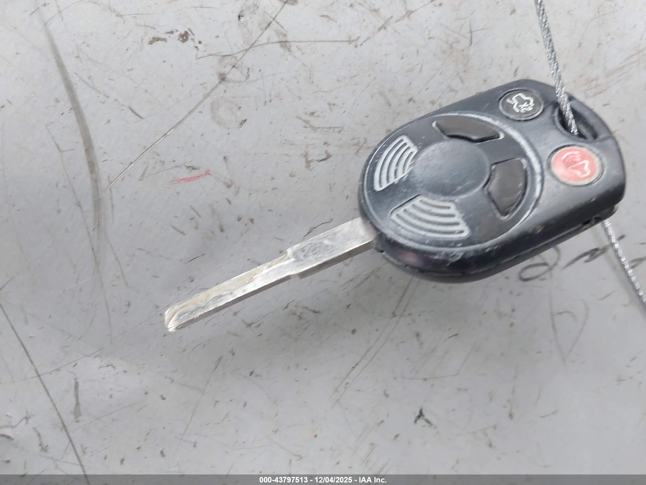 FORD FOCUS image 11
