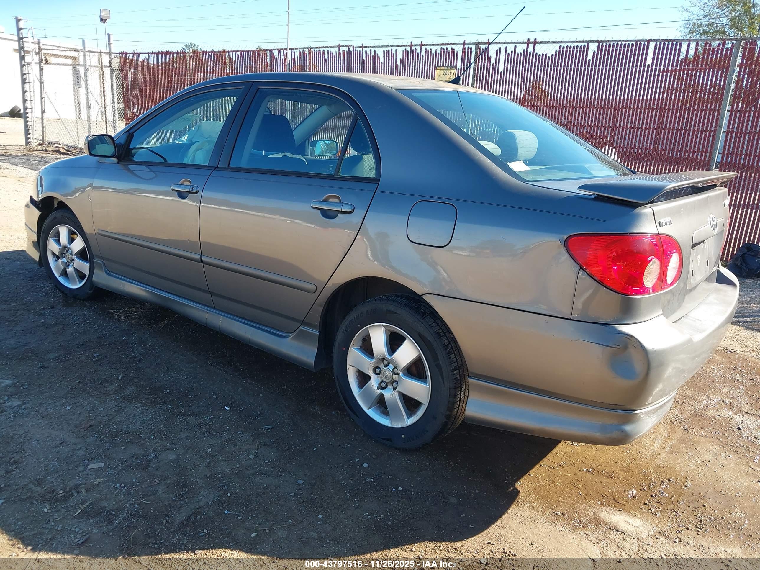 TOYOTA COROLLA image 3