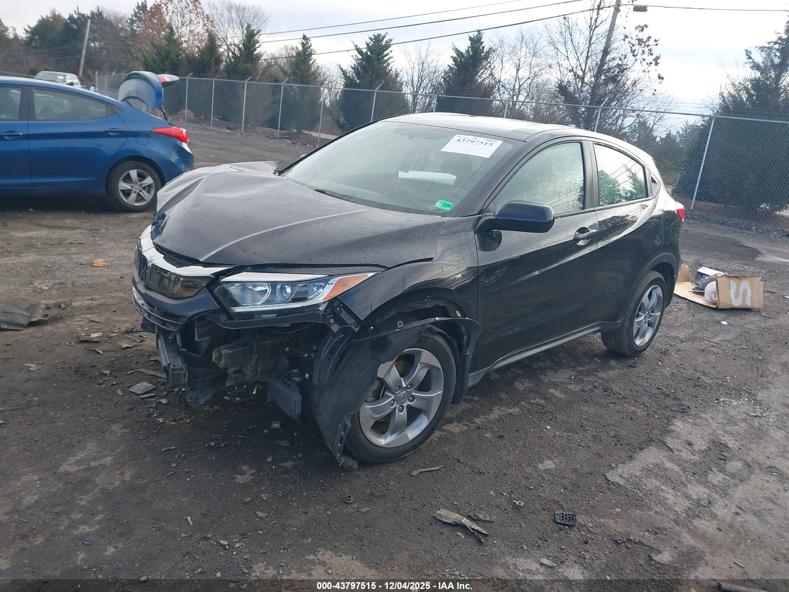 HONDA HR-V image 2